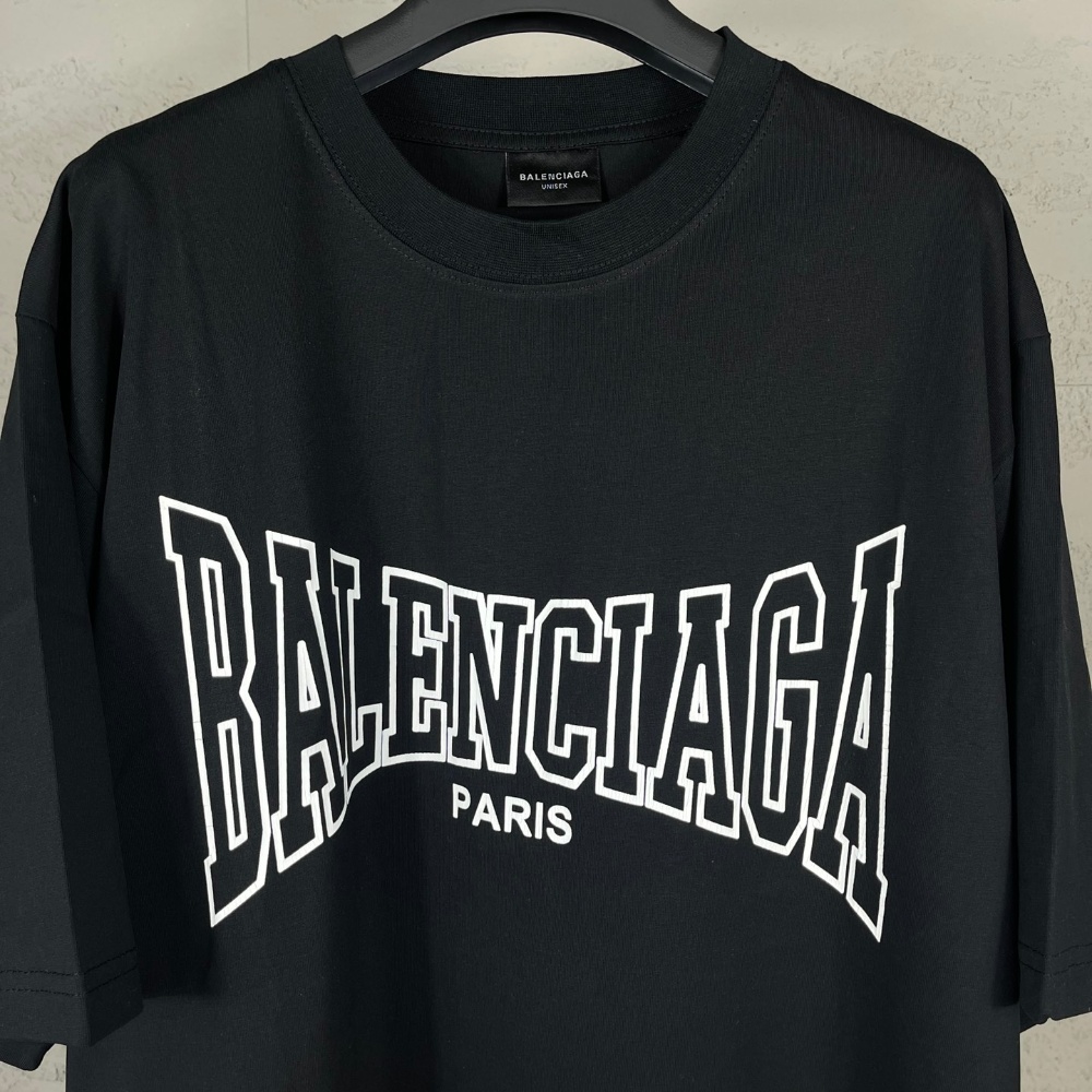 Cracked Letter Crease Short-Sleeved T-Shirt