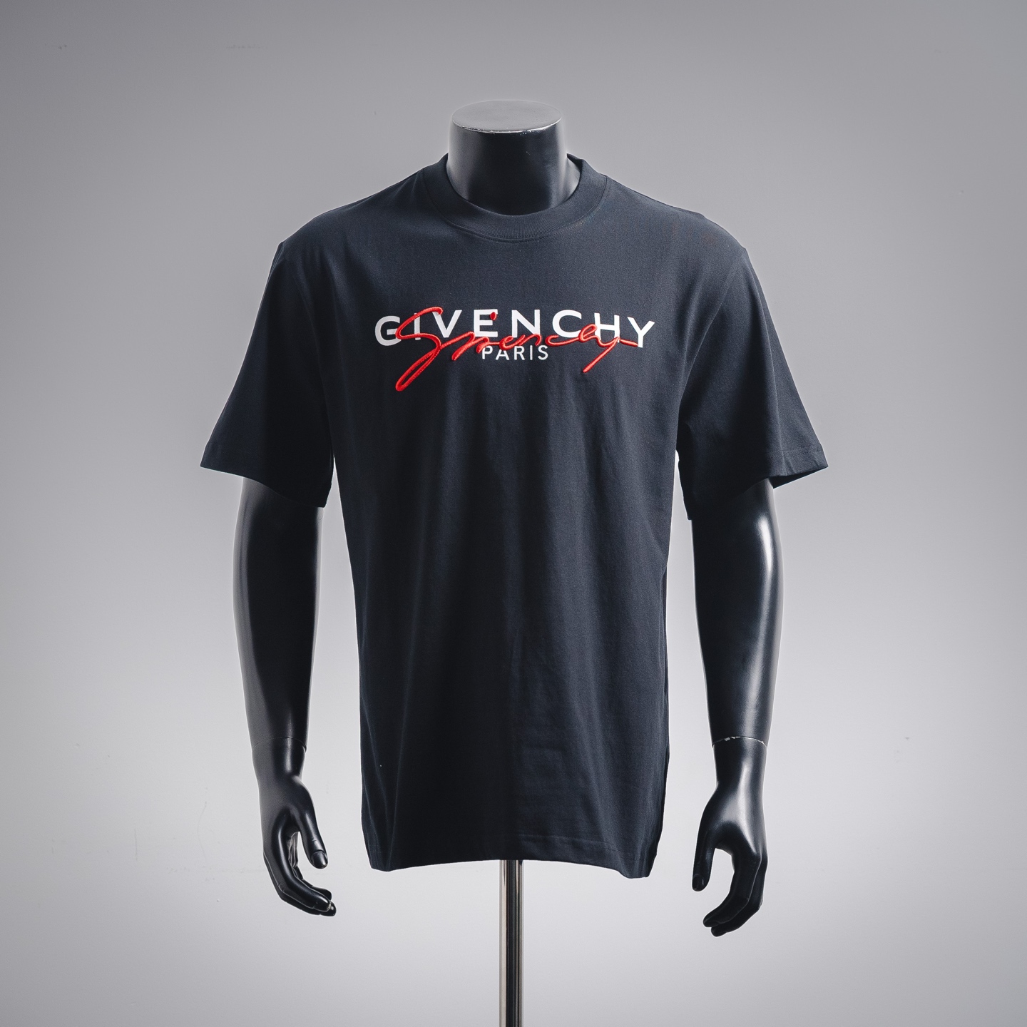 Cursive 3D Embroidery Short Sleeve T-Shirt