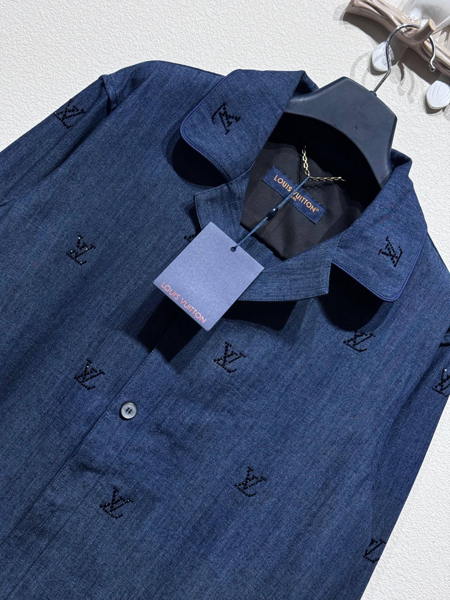 Beaded Letters LOGO Shirt Jacket