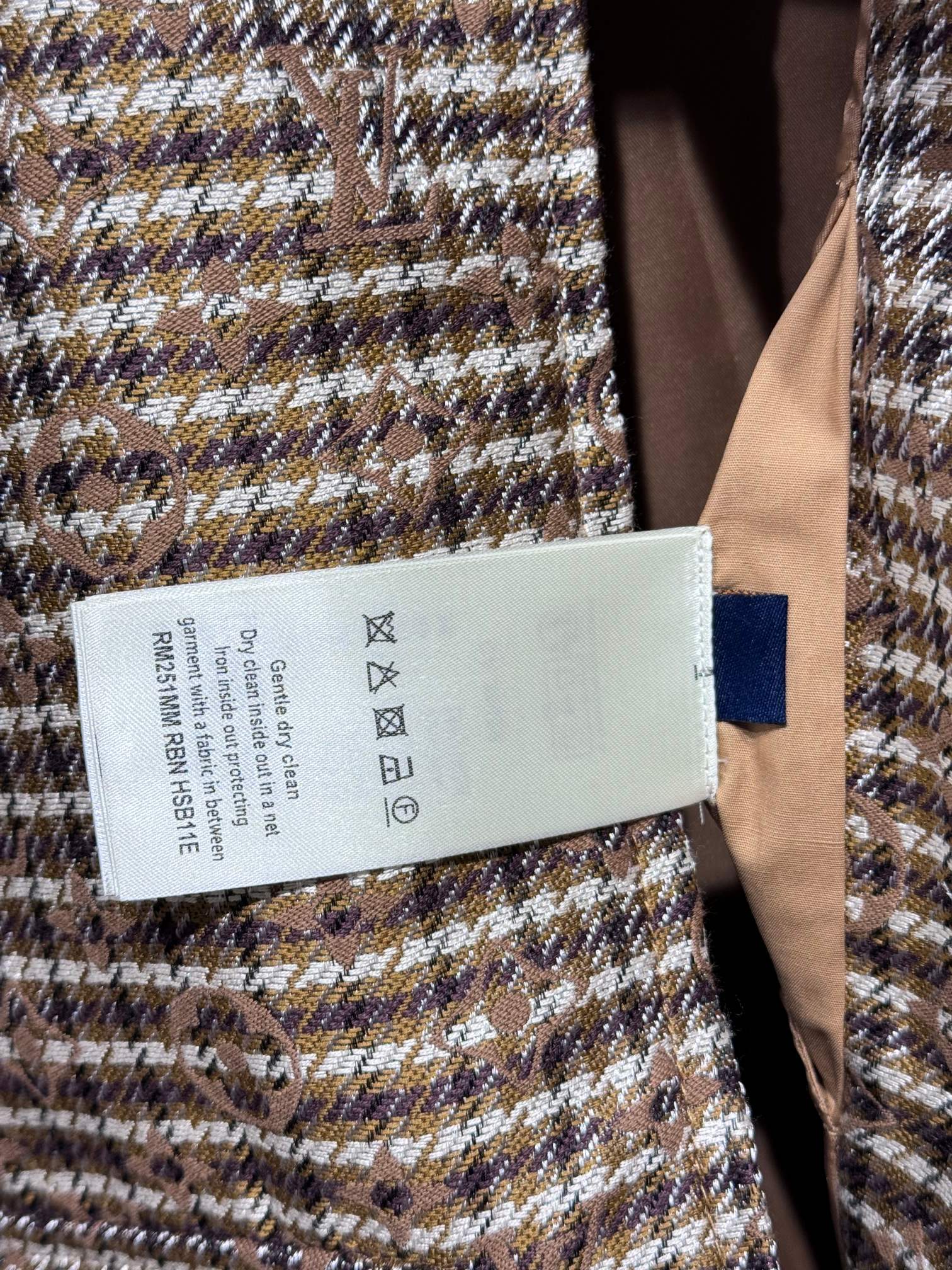 Houndstooth embroidered jacket