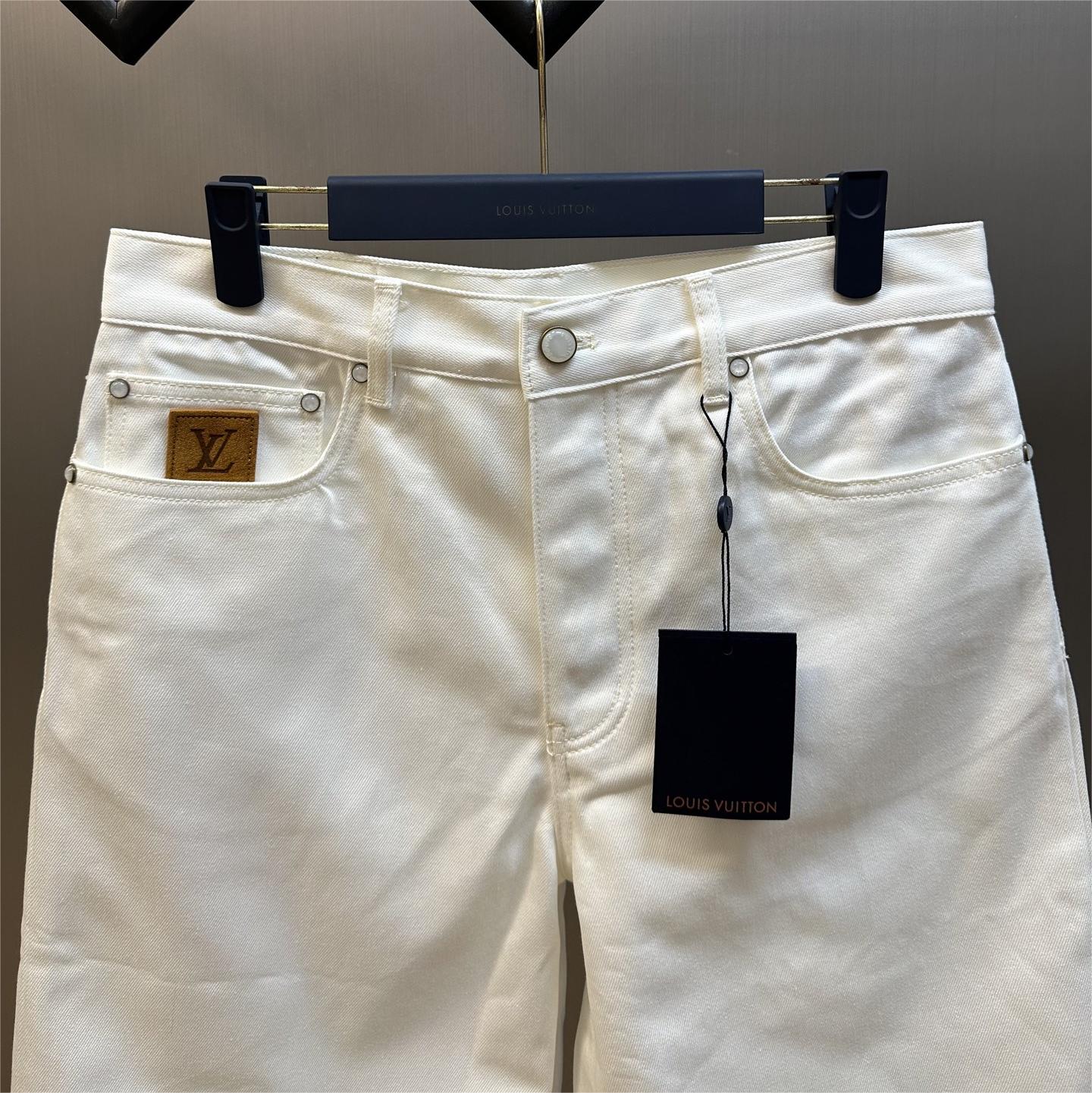 Embroidered Skateboard Denim Shorts