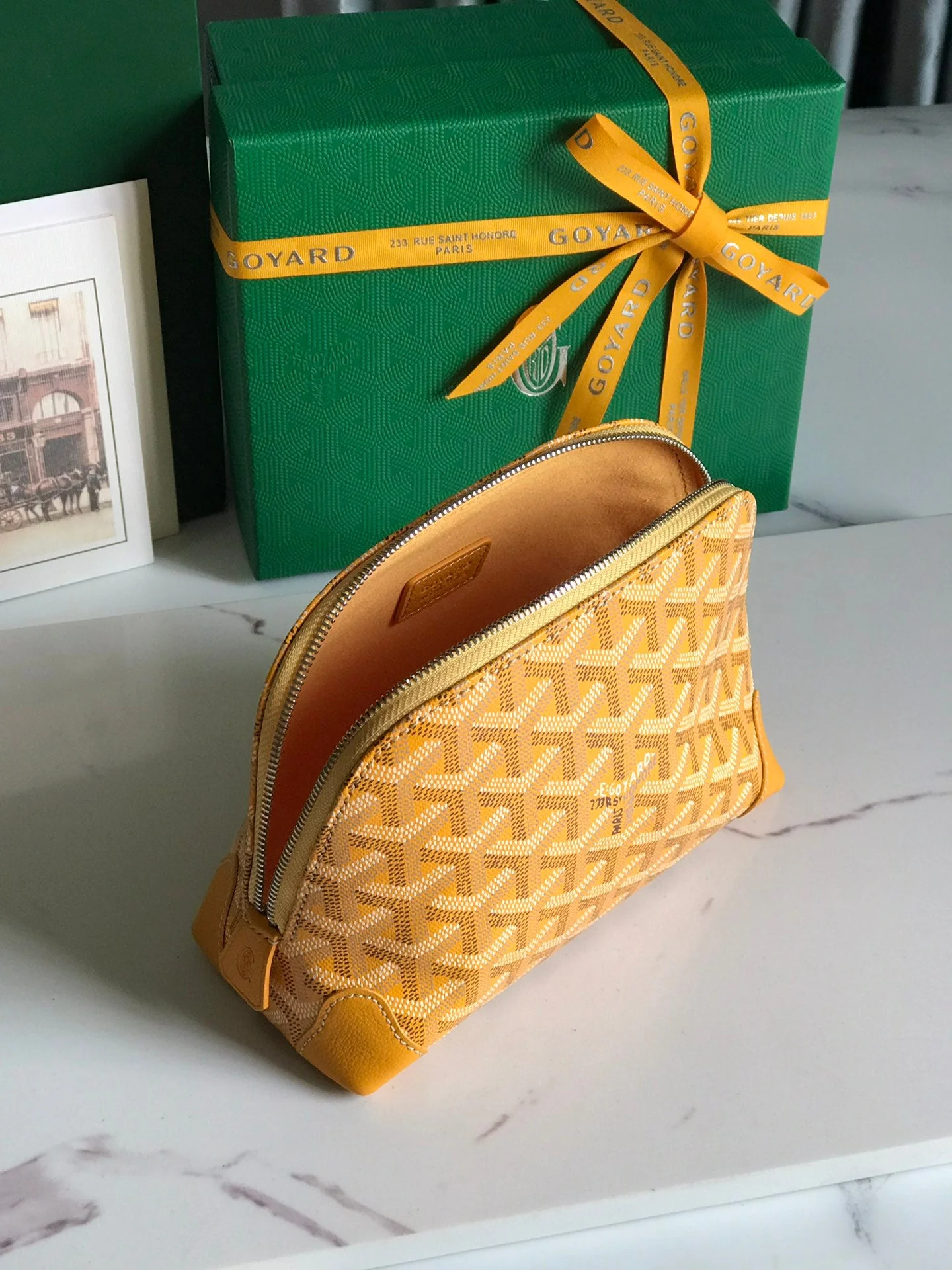 17 In Yellow Canvas And Tan Calfskin Trim