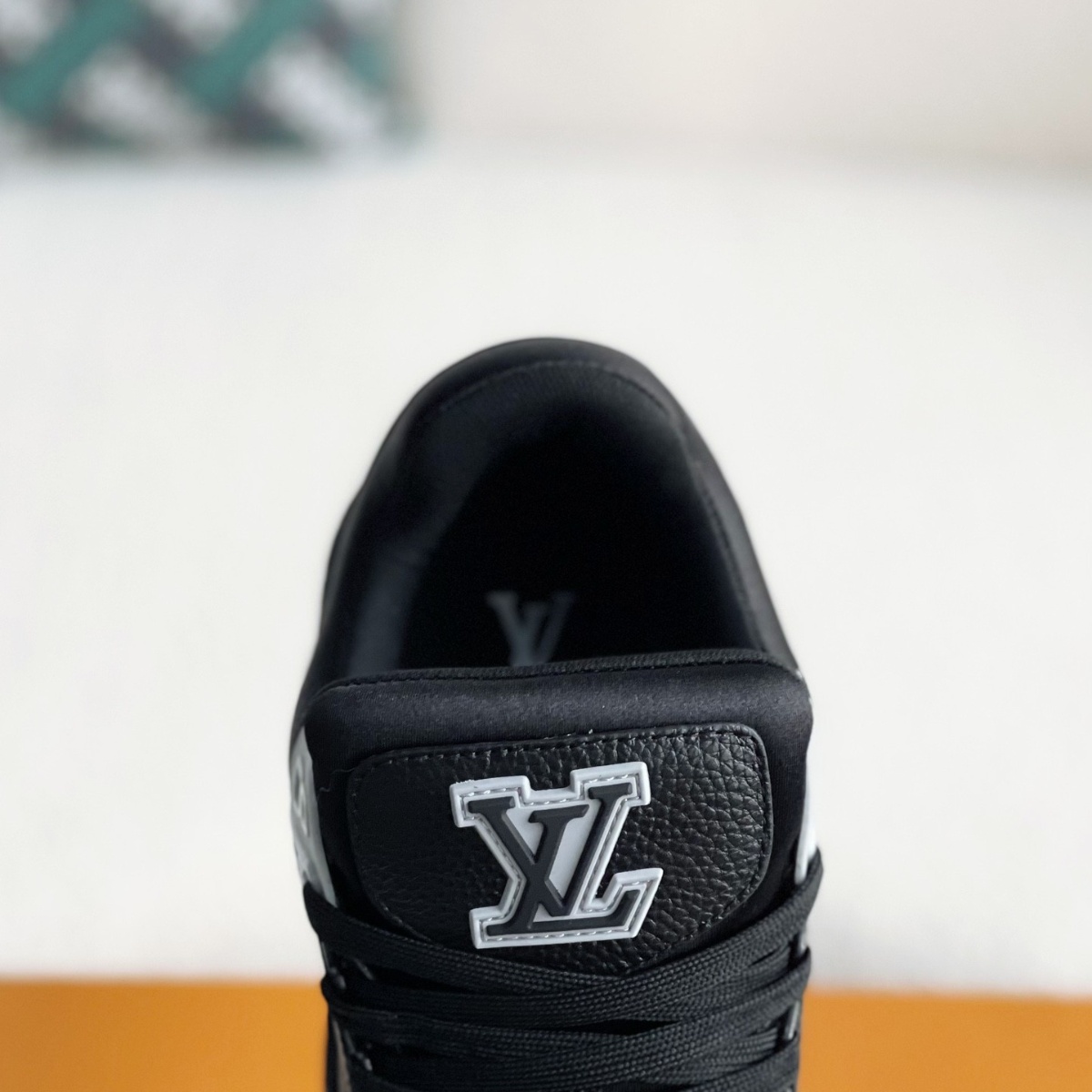 Trainer Damier Black