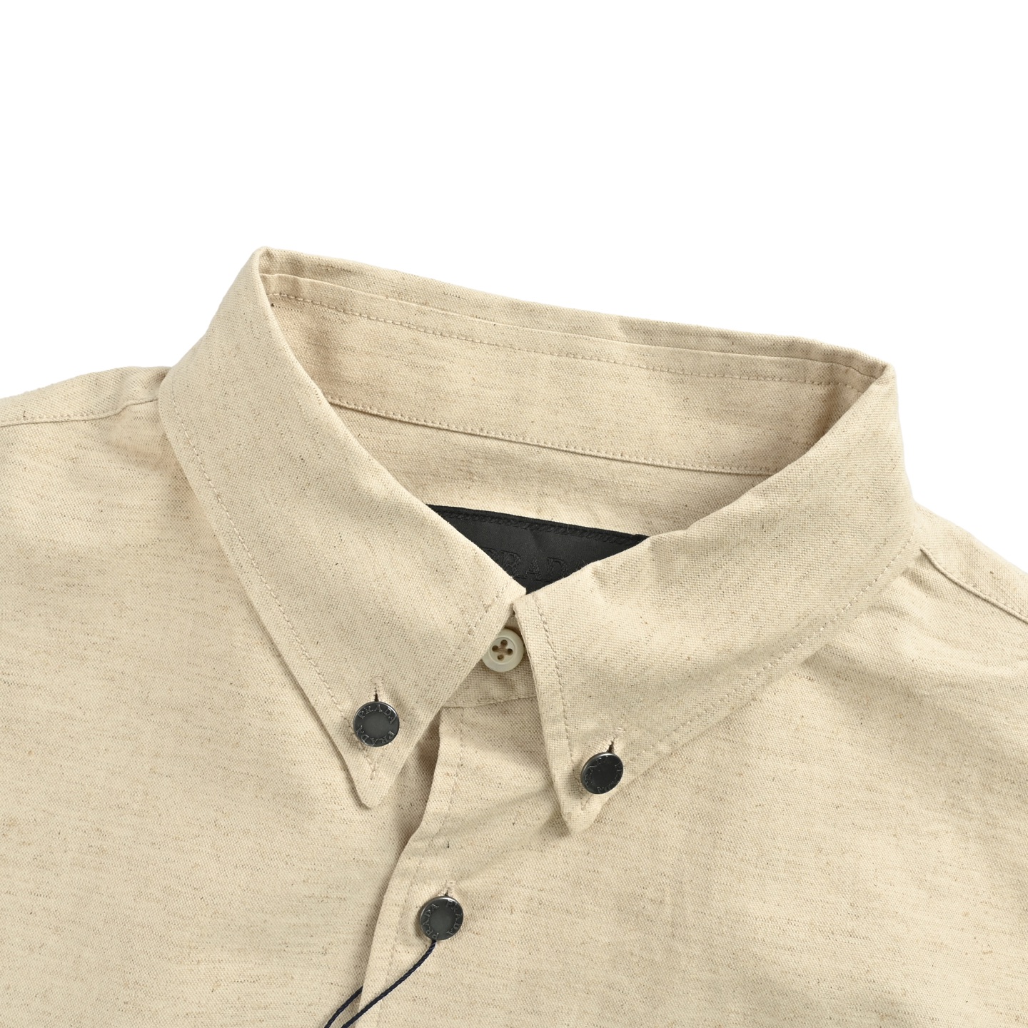 Single-breasted linen long-sleeved shirt