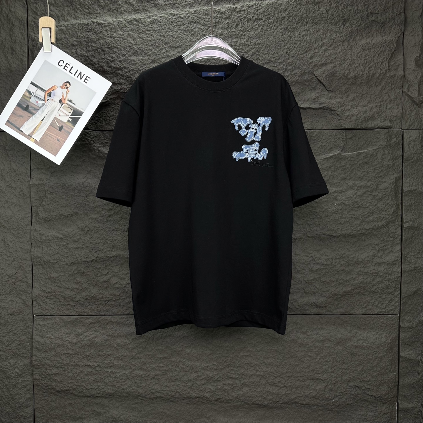 Blue patch embroidered short-sleeved T-shirt