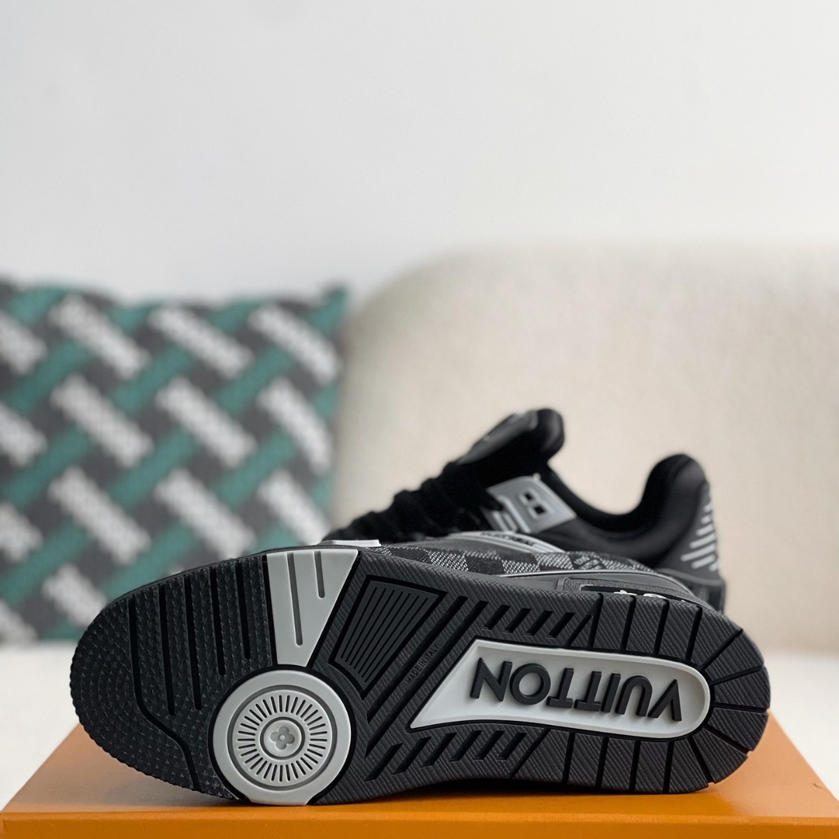 Trainer Damier Black