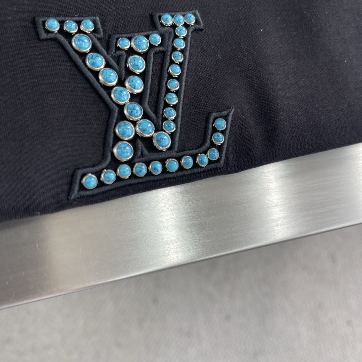 Emerald embroidered T-shirt