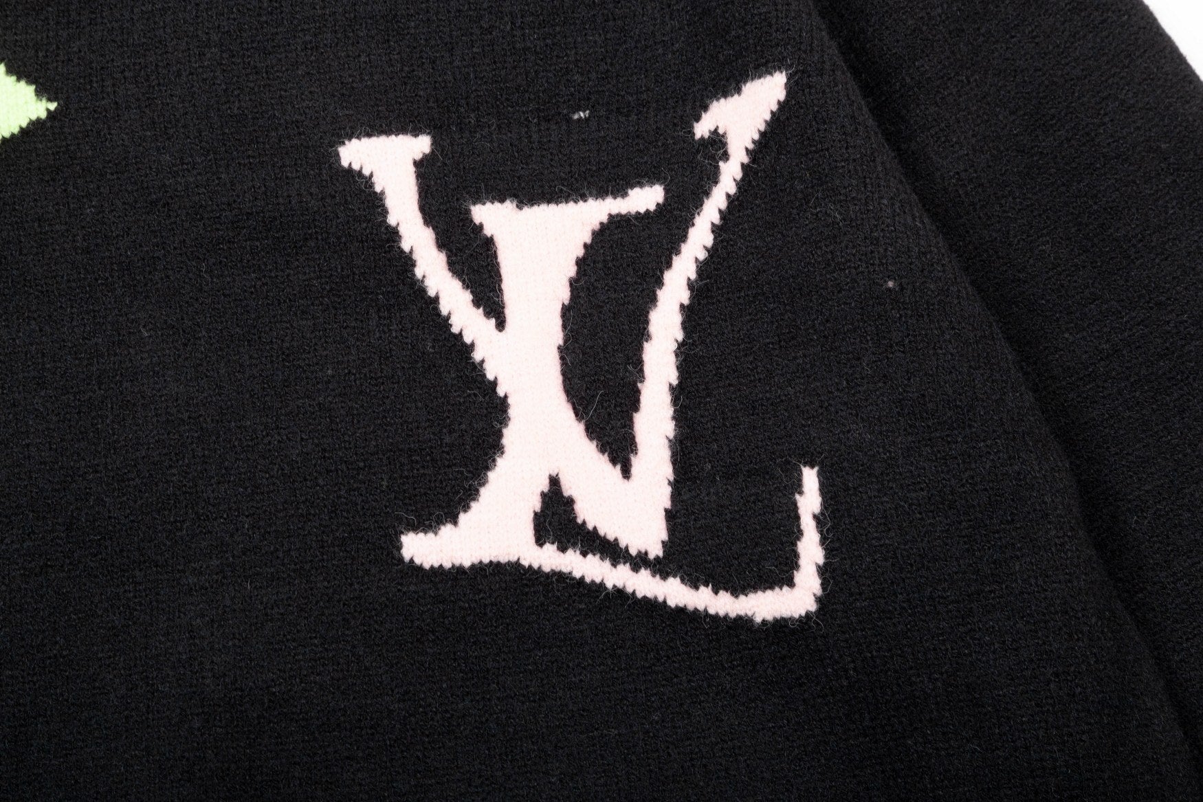 New High Quality Soft Sweater