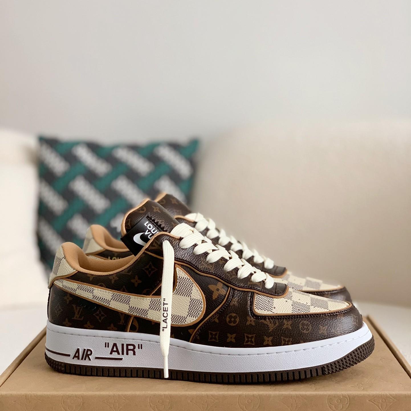 Air Force 1 Low Air Force × LV (Monopoly)