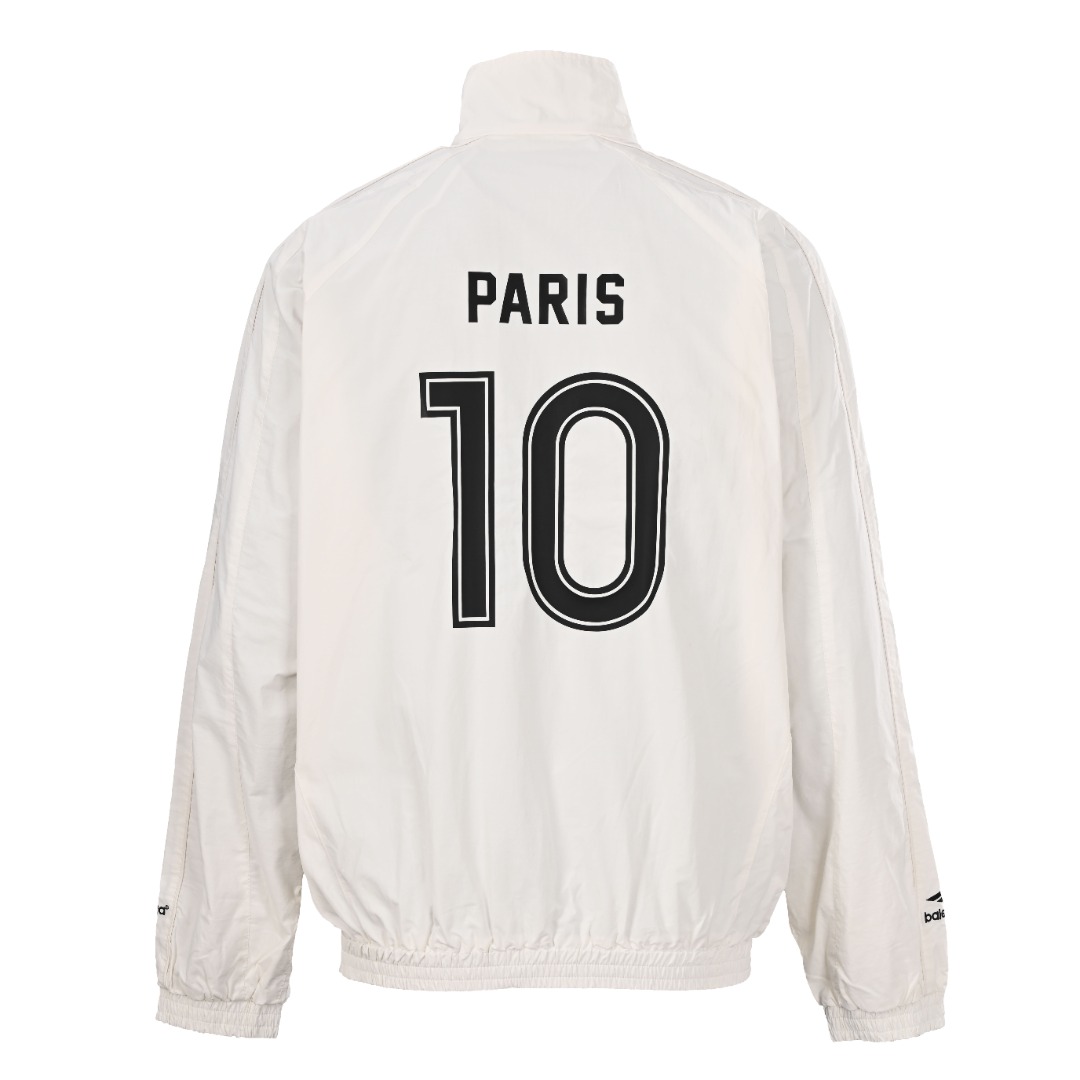 Balenciaga 76 Manchester United embroidered patch