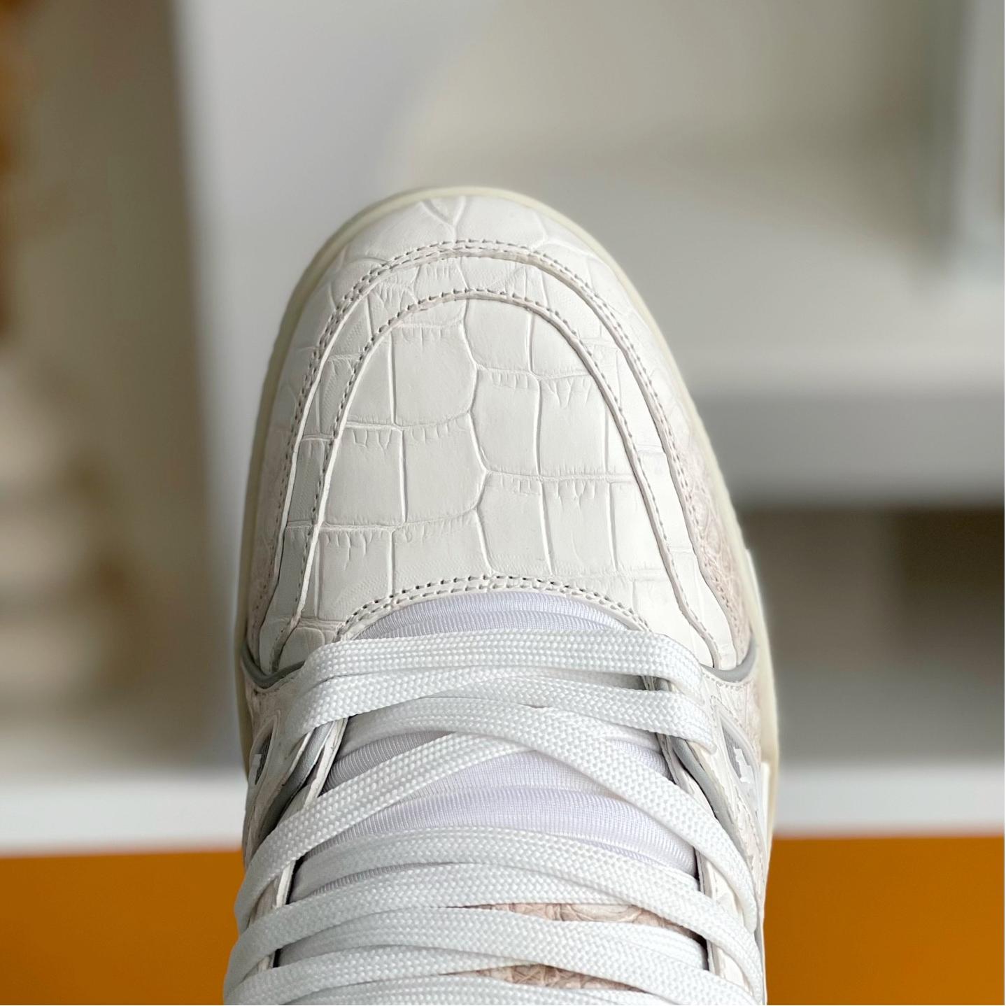 WHITE TRAINER CROCODILE LEATHER
