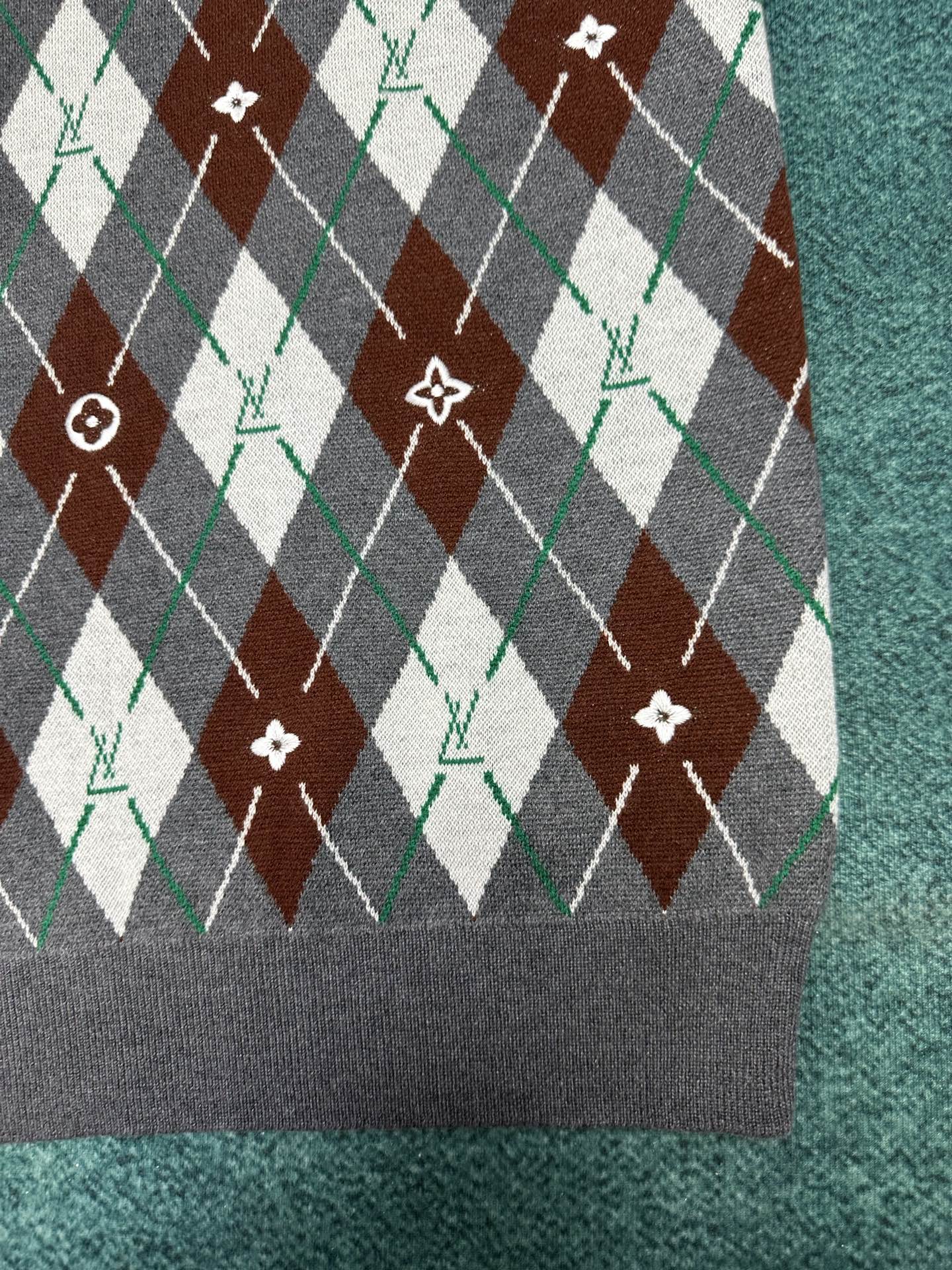 25SS New Crew Neck Sweater