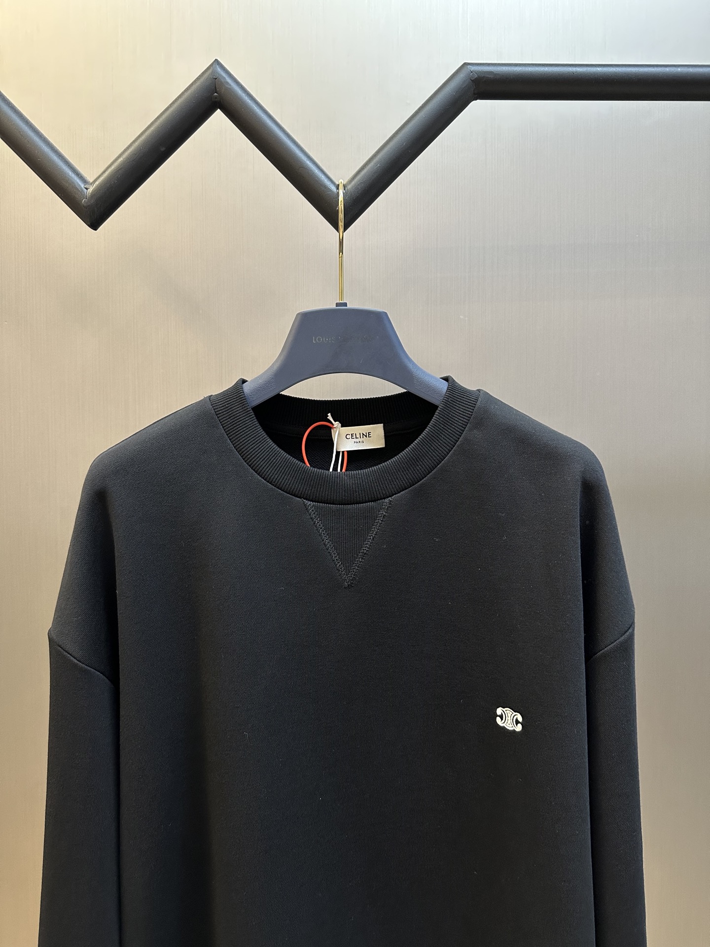 Embroidered Arc de Triomphe Sweatshirt