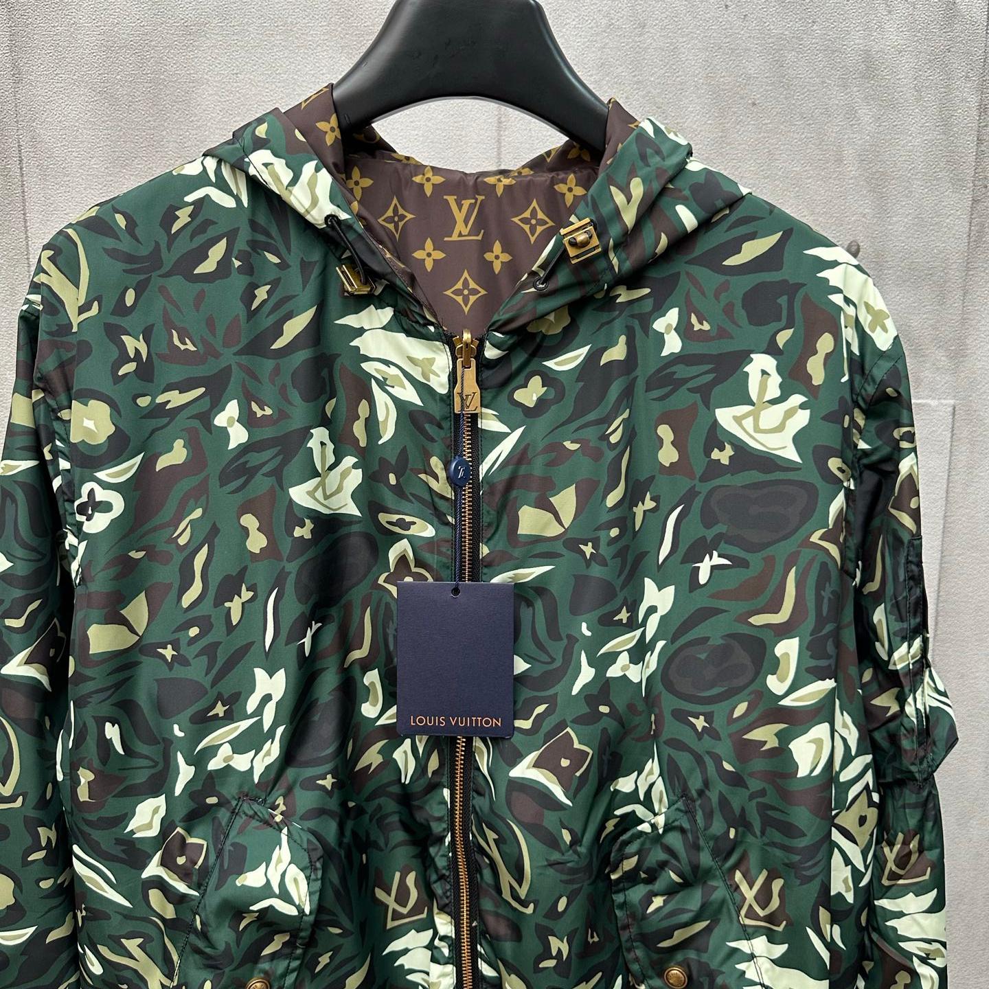 reversible hooded zip-up jacket