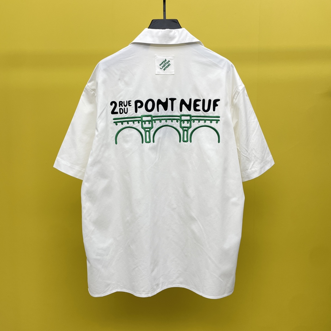 Rose Embroidered Short-sleeved Shirt