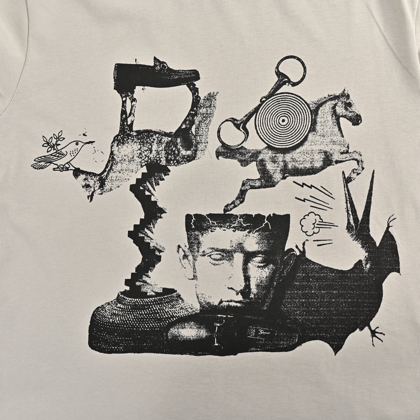 Sculpture artwork printed T-shirt