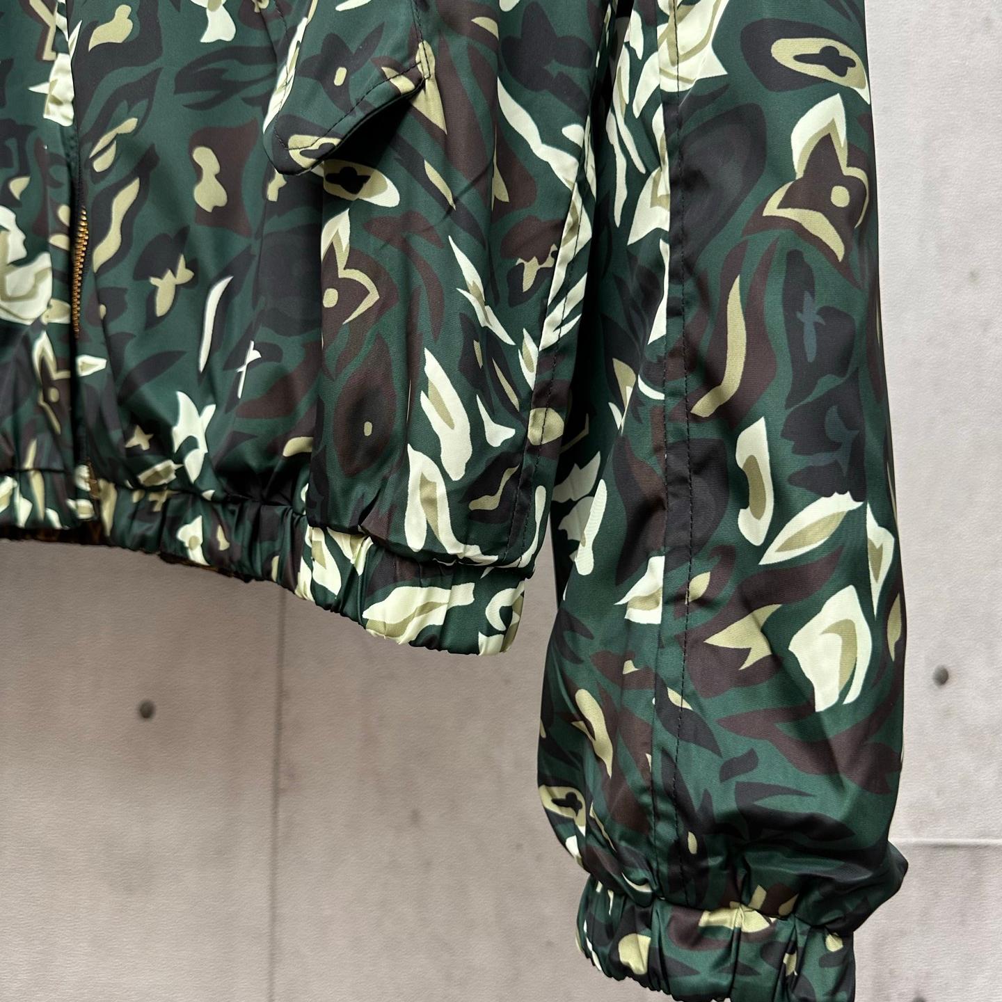 reversible hooded zip-up jacket