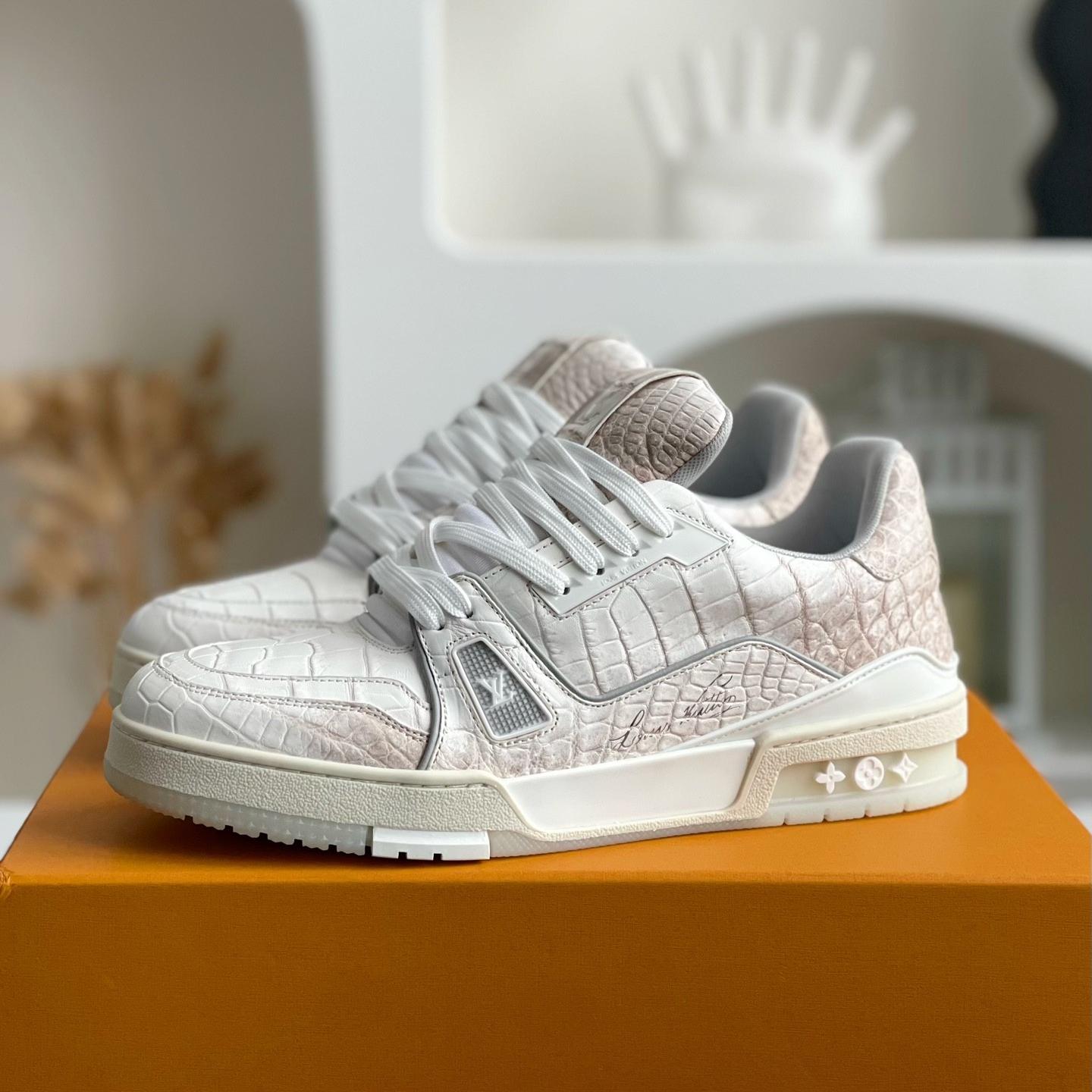 WHITE TRAINER CROCODILE LEATHER