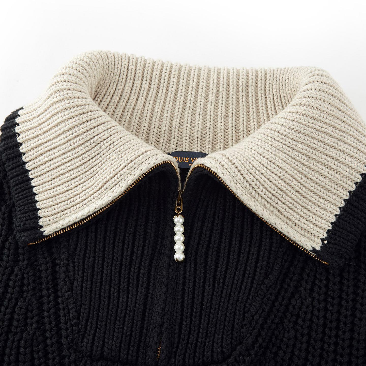 Logo pearl half-zip knit sweater