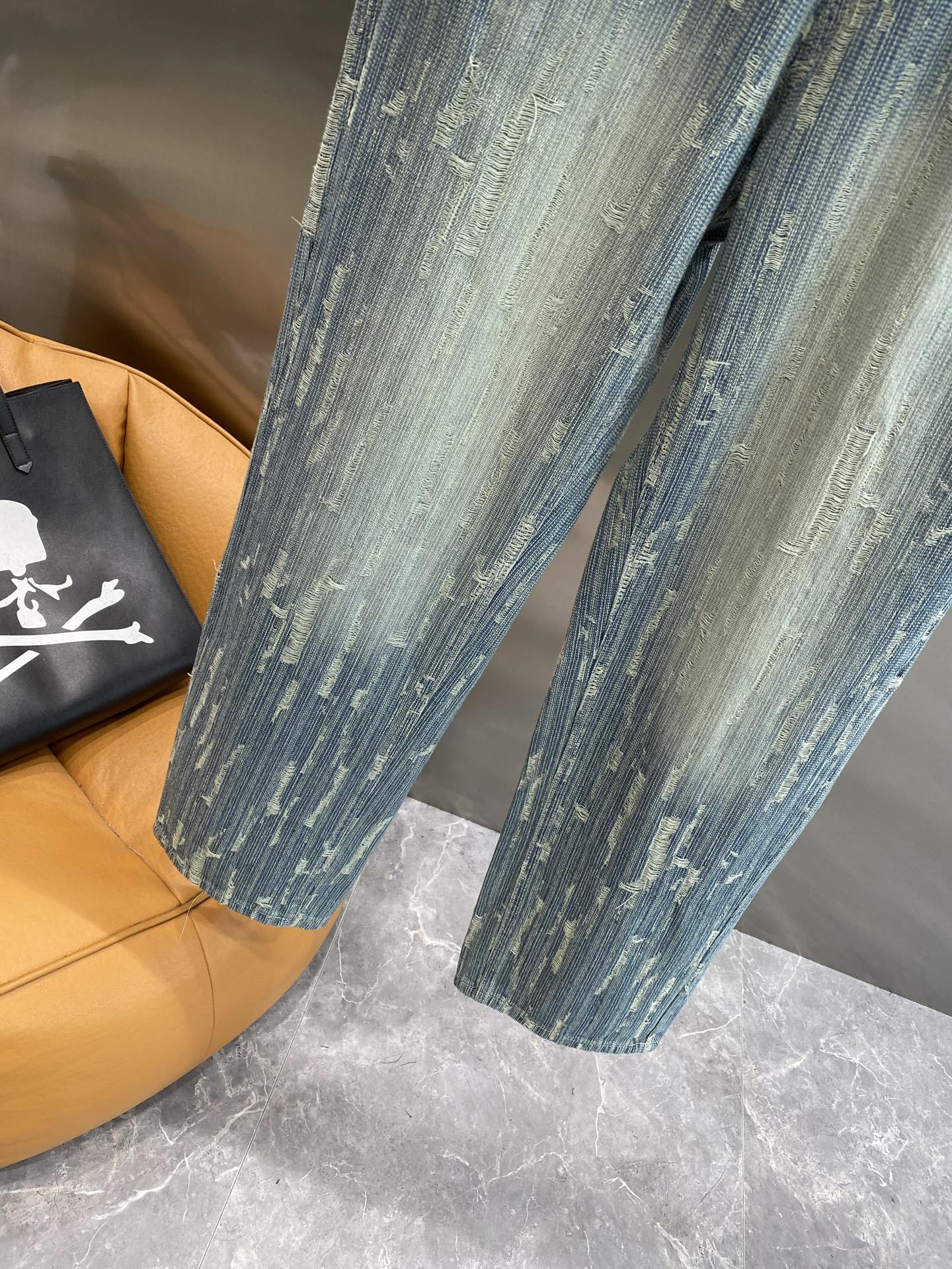 Men's light blue jeans