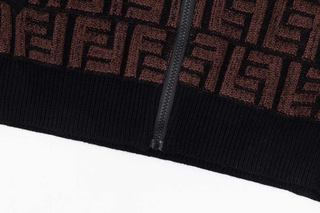 FF Print Sweater Jacket