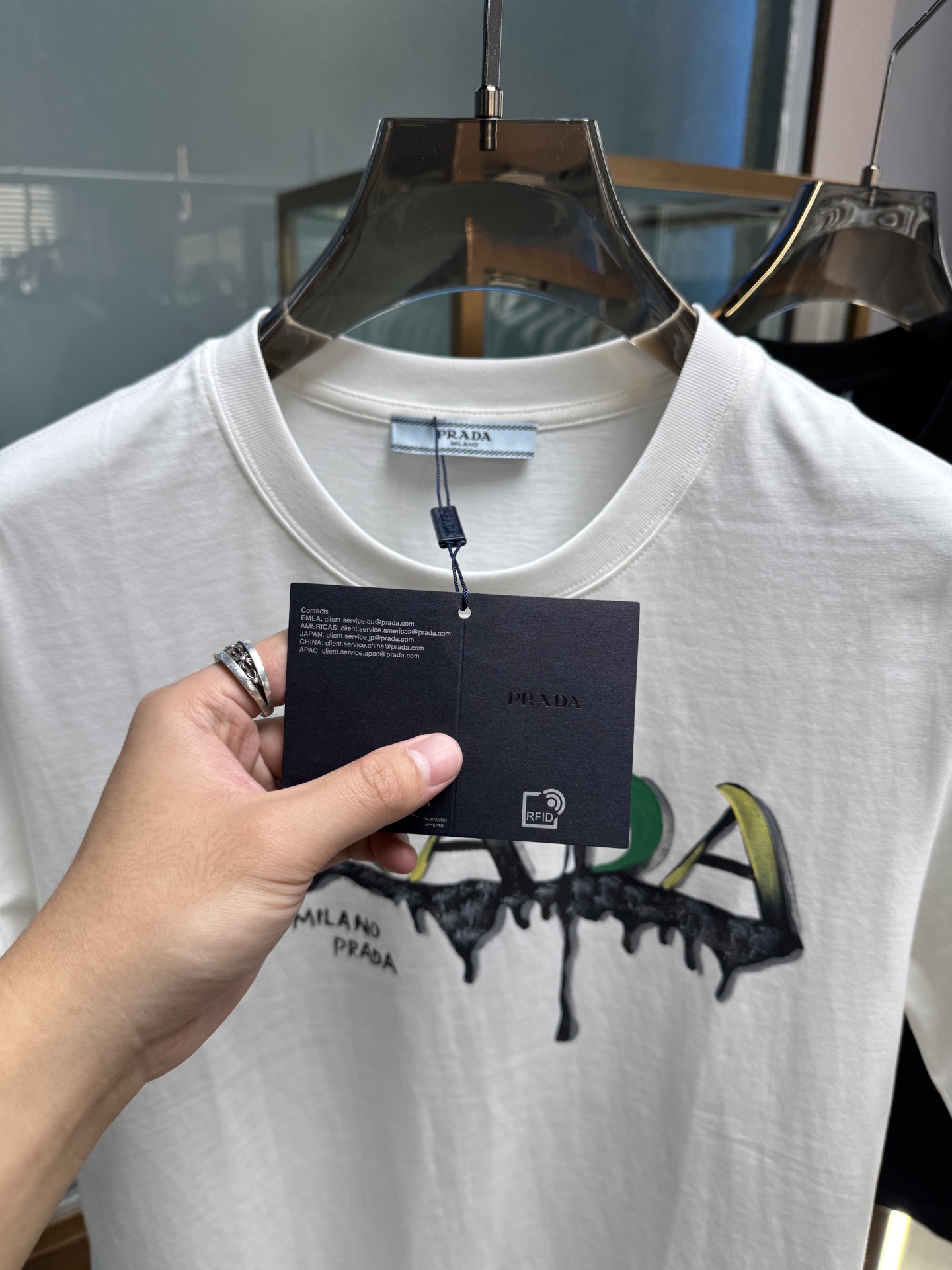 Personalized Graffiti Letter Print T-shirt