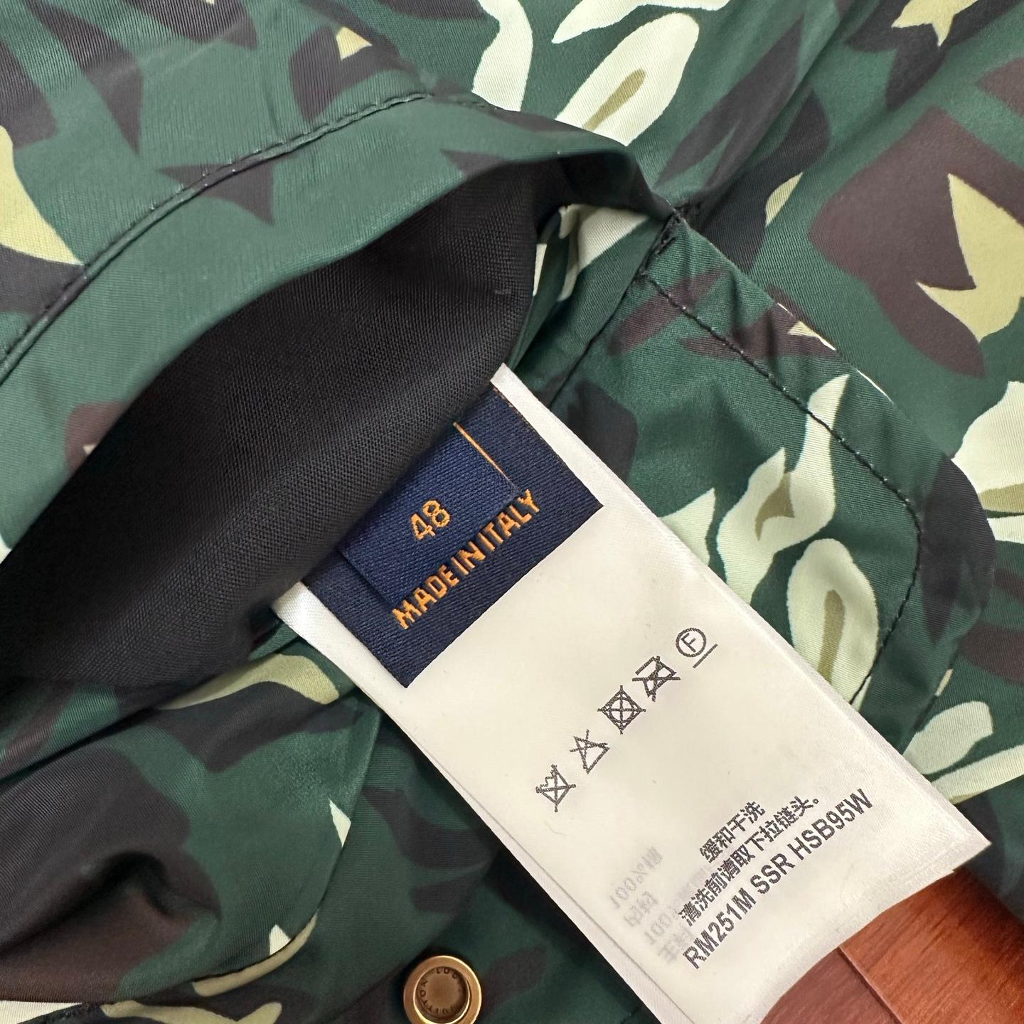 reversible hooded zip-up jacket