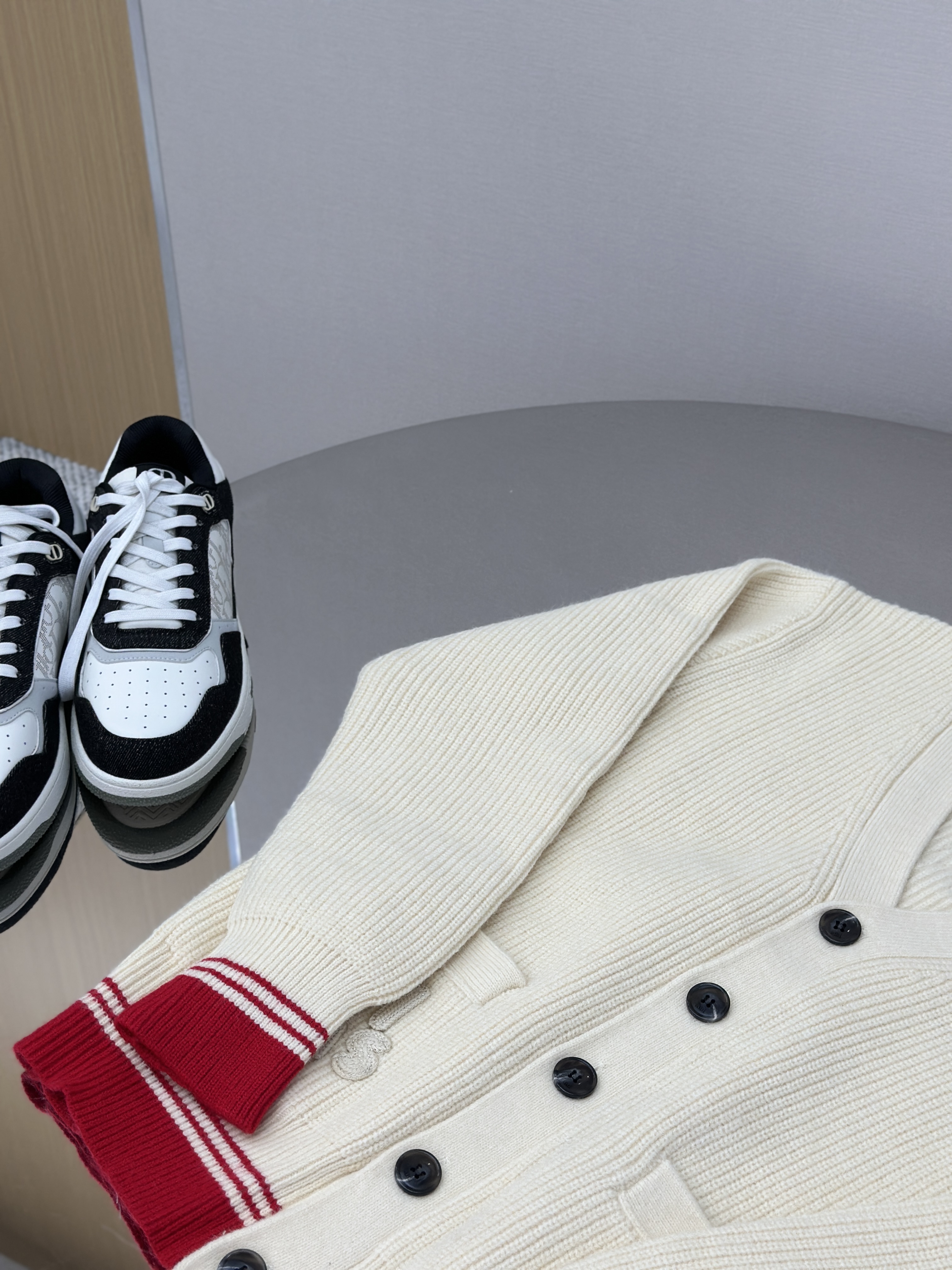 New Woven ADC Heart Stripe V-Neck Cardigan Sweater