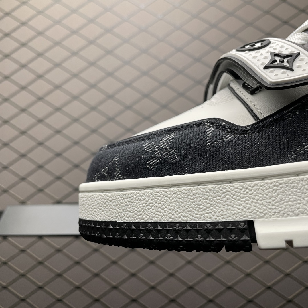 Low-top Mesh Casual Sneakers