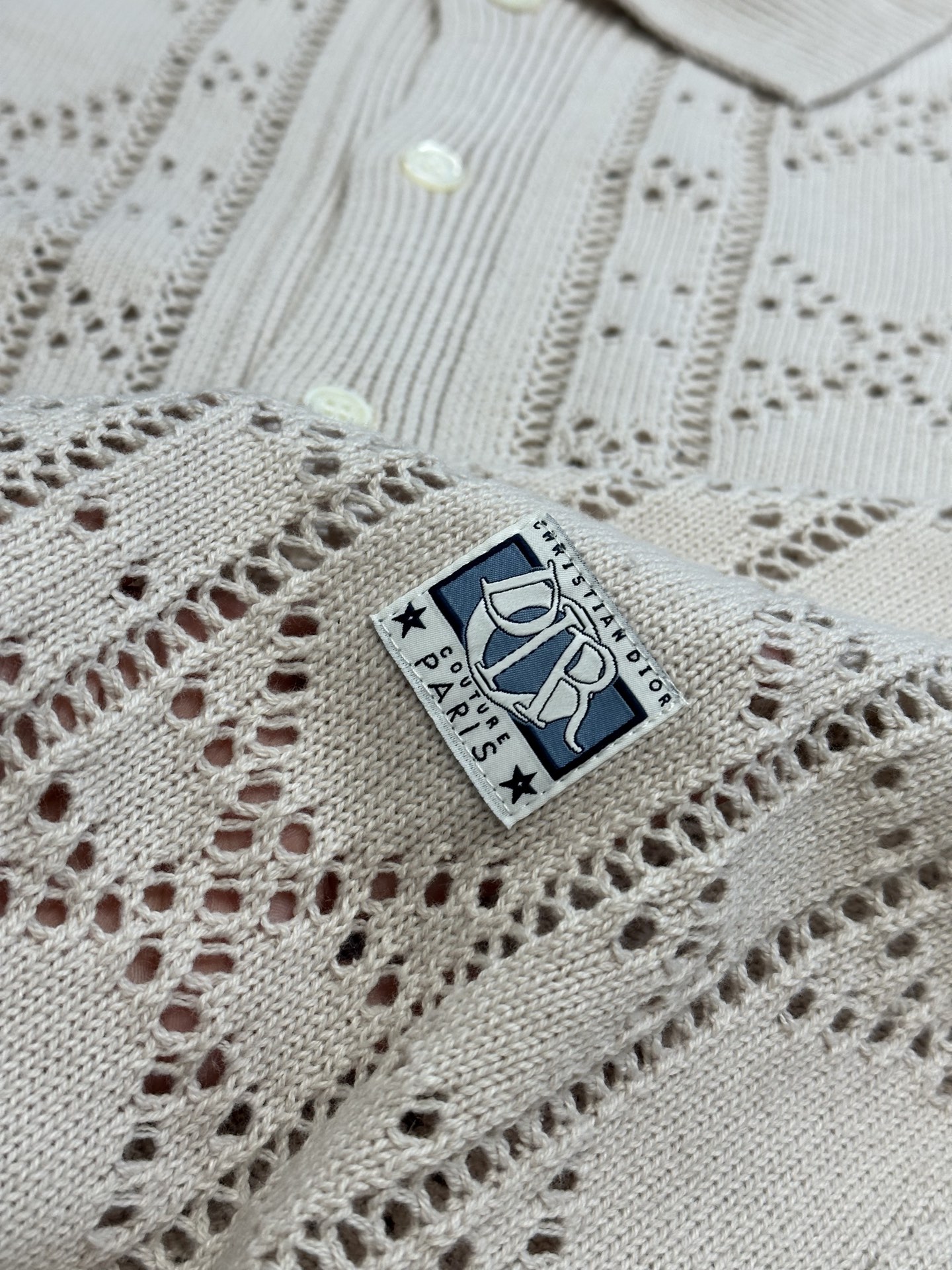 Letter Appliqué Hollow-Out Knit Short-Sleeve Shirt