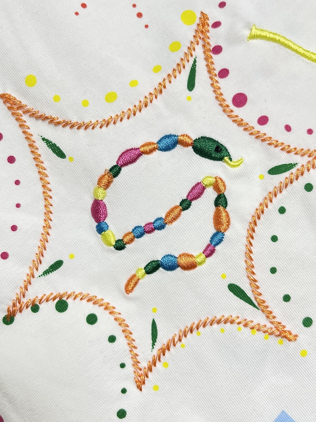 Spray print crew neck T-shirt