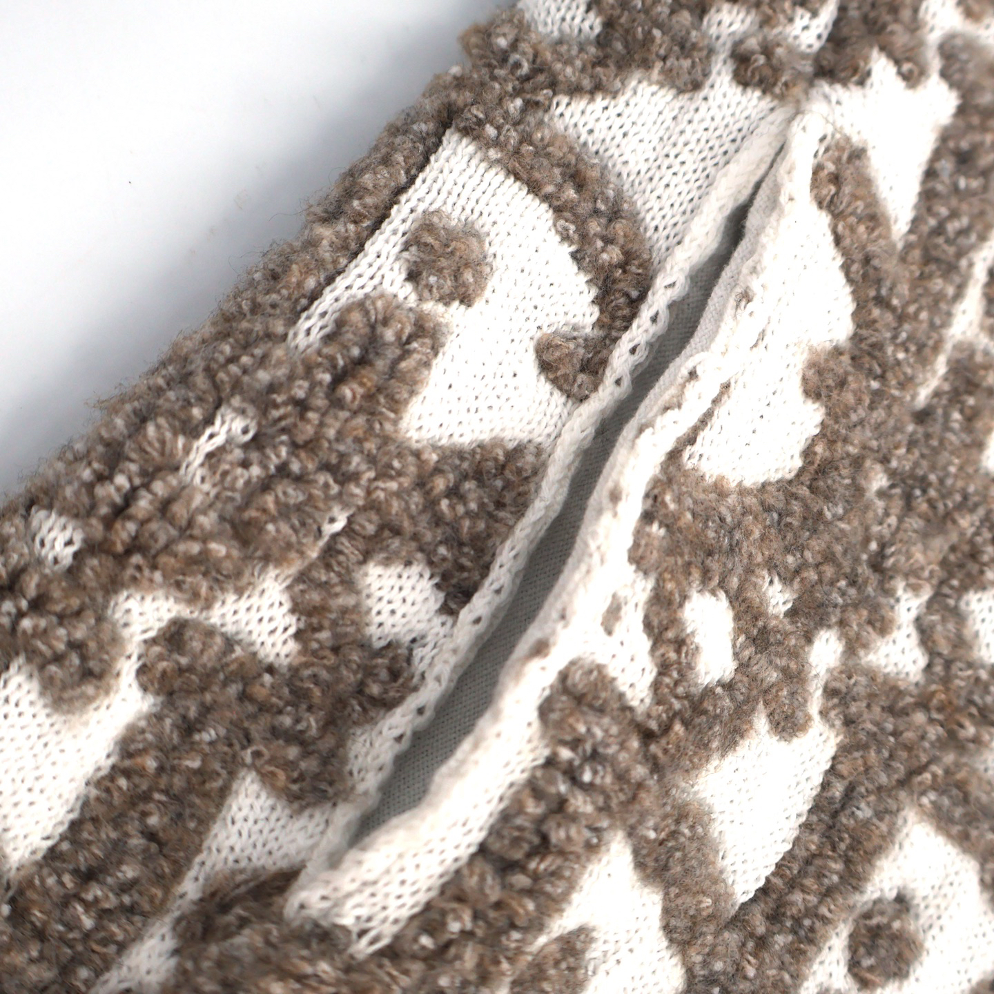 CD25FW Terry Embroidered Jacquard Cardigan