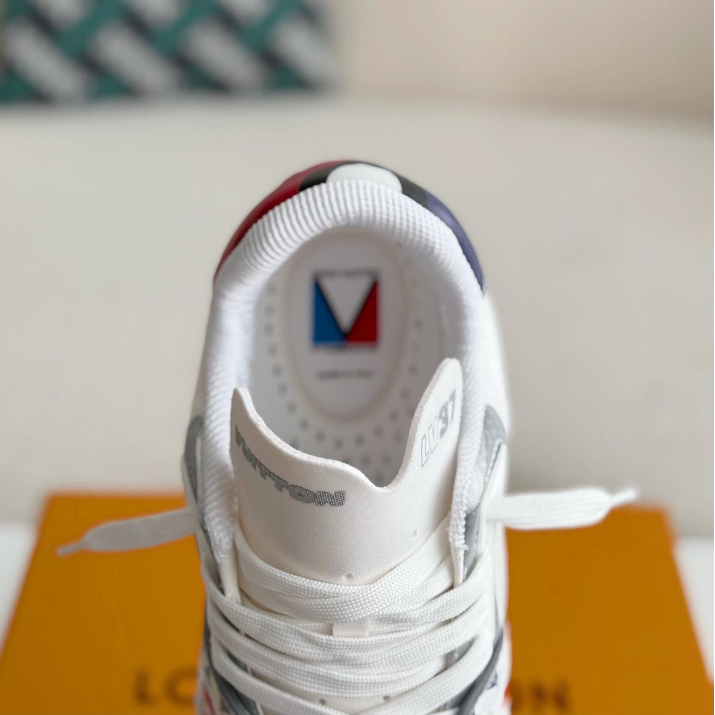 TRAINER SNEAKERS 37th America's Cup Limited Edition