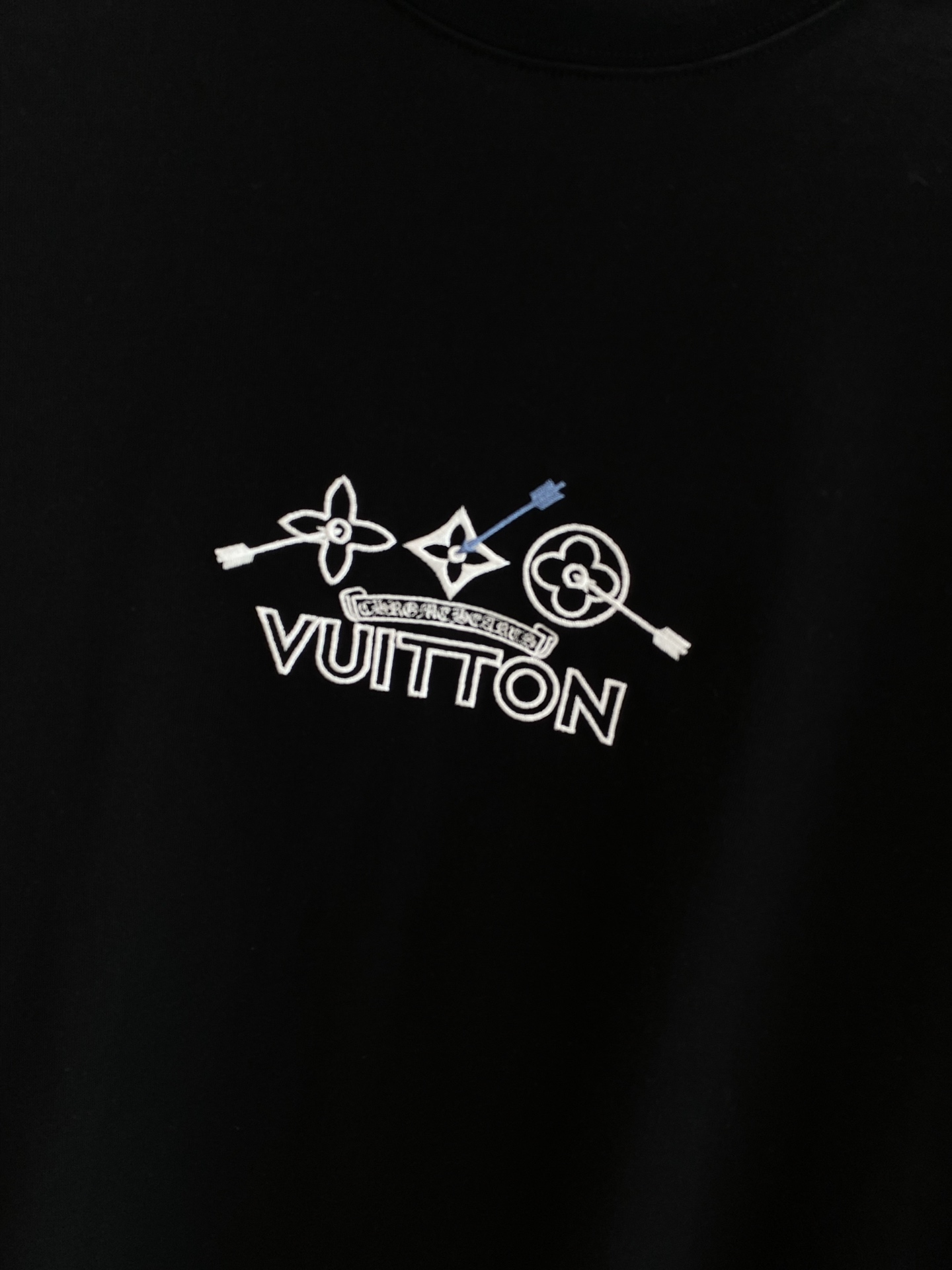 Embroidery Pattern T-Shirt