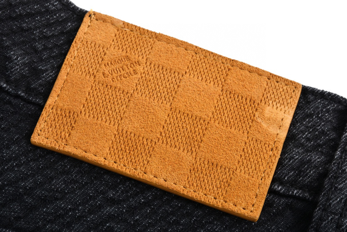 Distressed Burnout Print Jeans