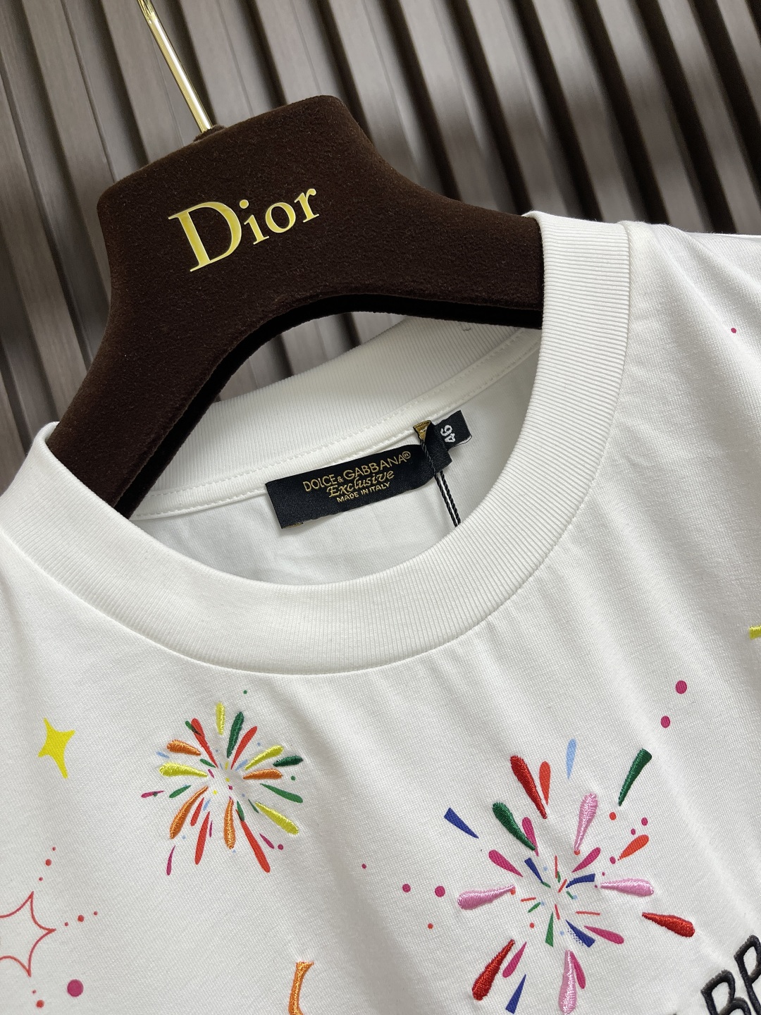 Spray print crew neck T-shirt