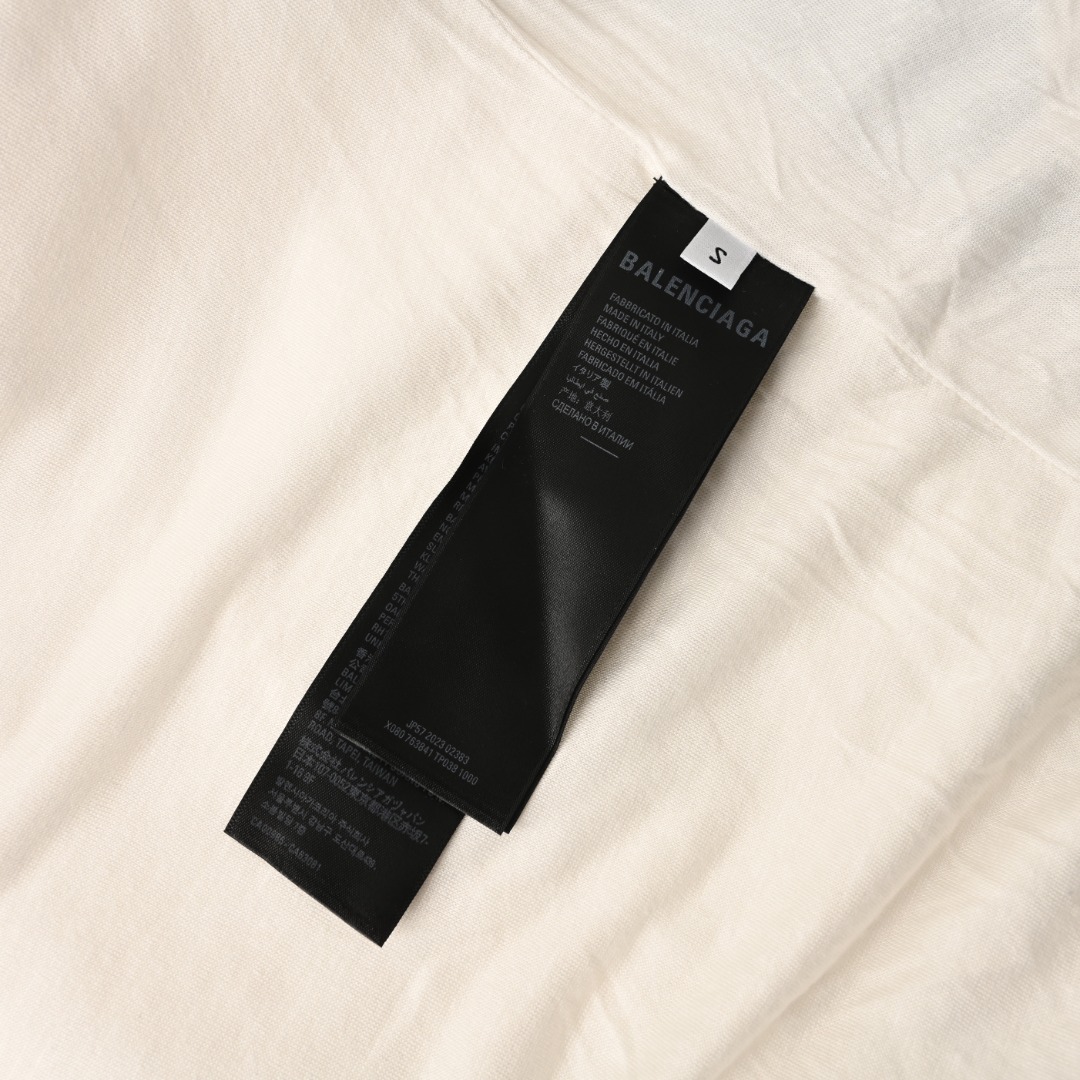 Balenciaga 76 Manchester United embroidered patch