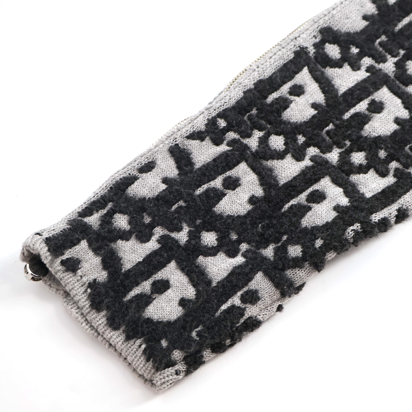 Towel embroidery jacquard crew neck sweater