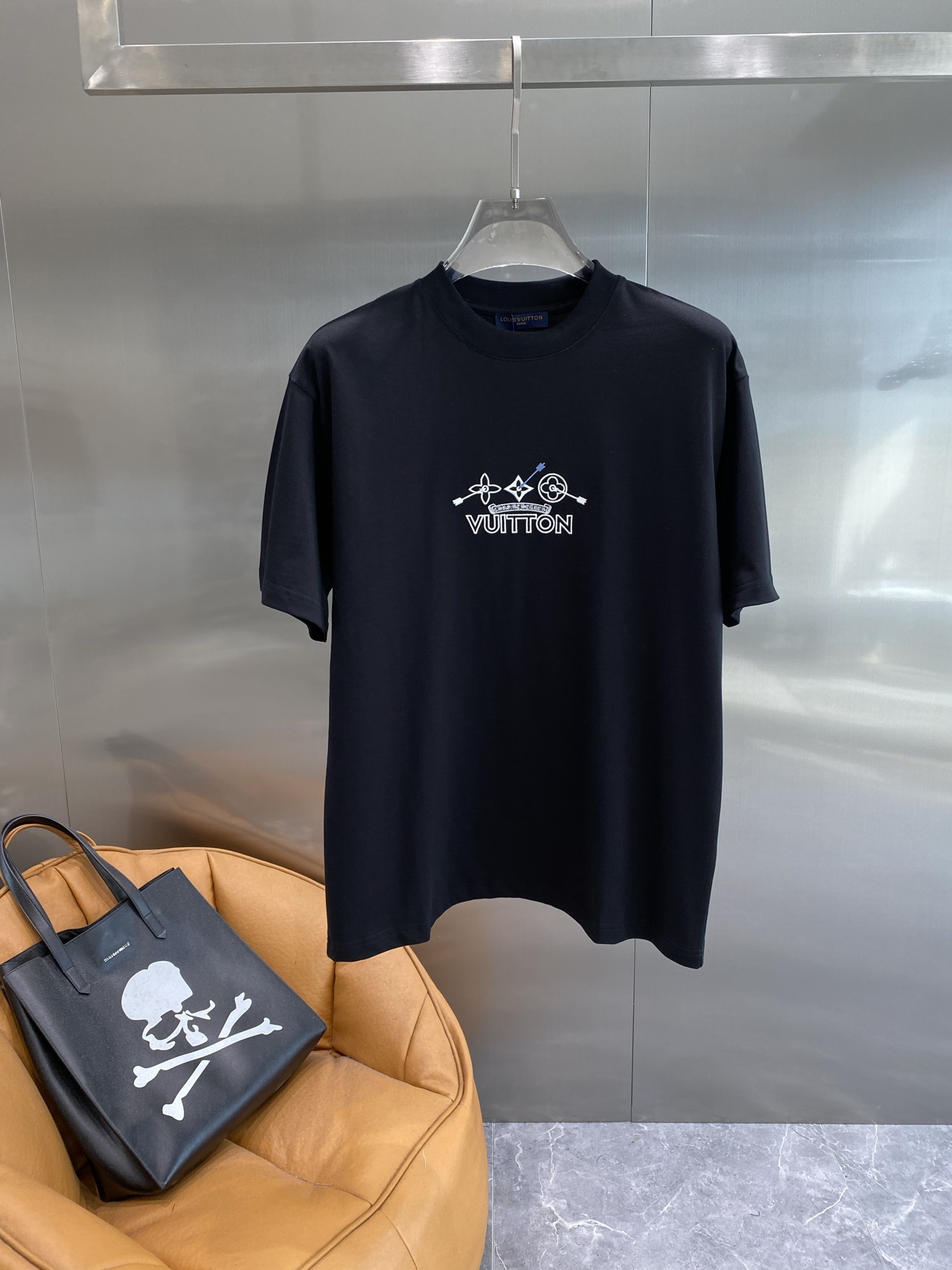 Embroidery Pattern T-Shirt