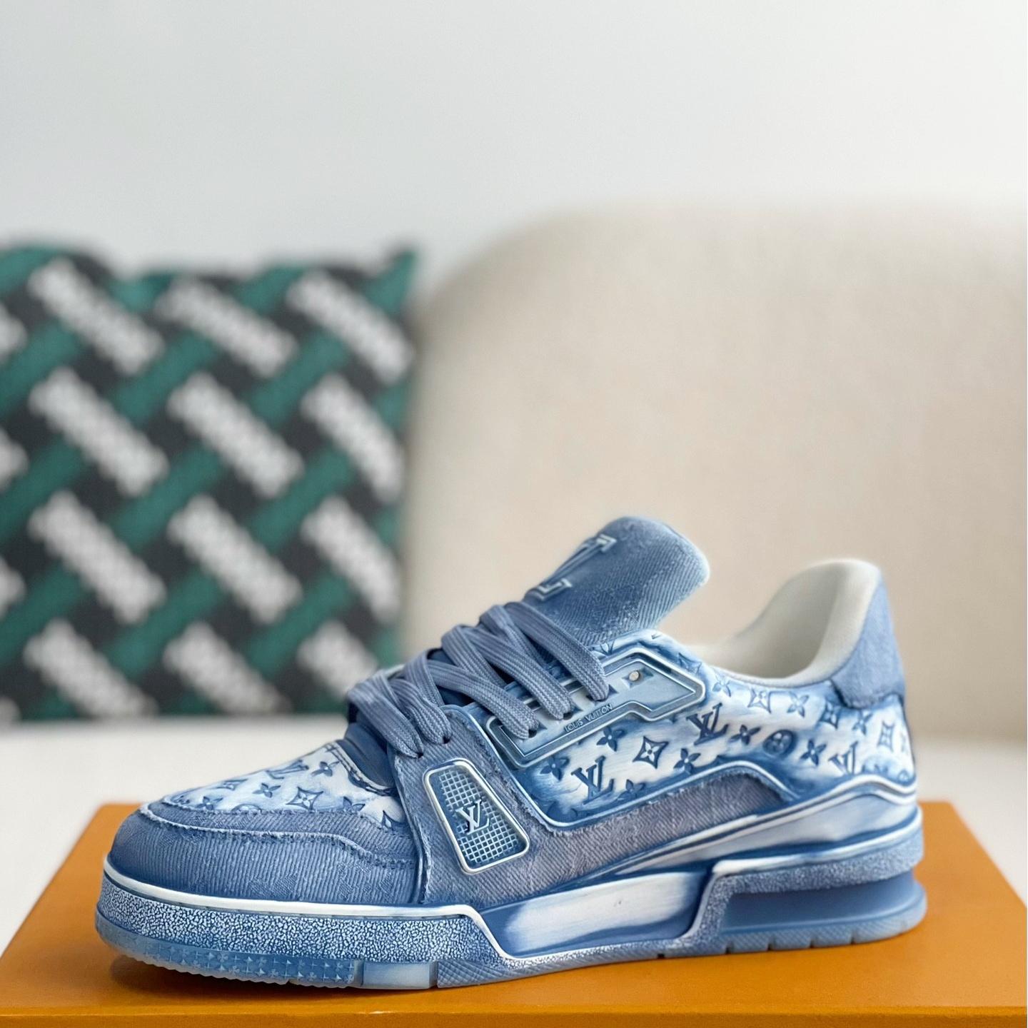 Blue TRAINER Basketball Sneakers