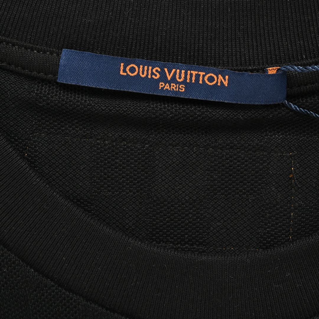 Rhinestone lettering T-shirt