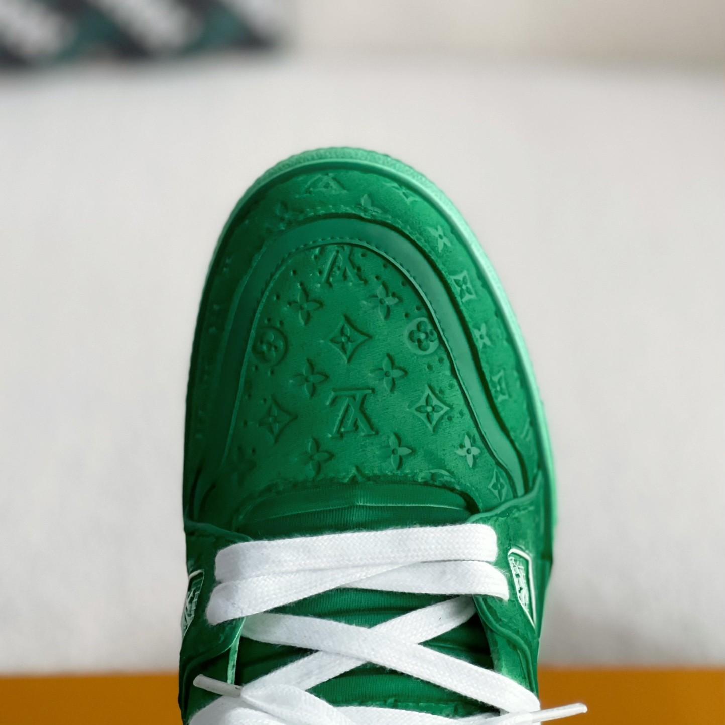 GREEN TRAINER SNEAKERS