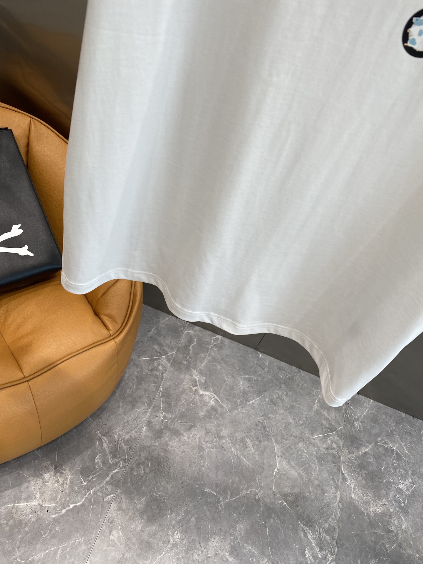 Black and White Classic Style T-Shirt