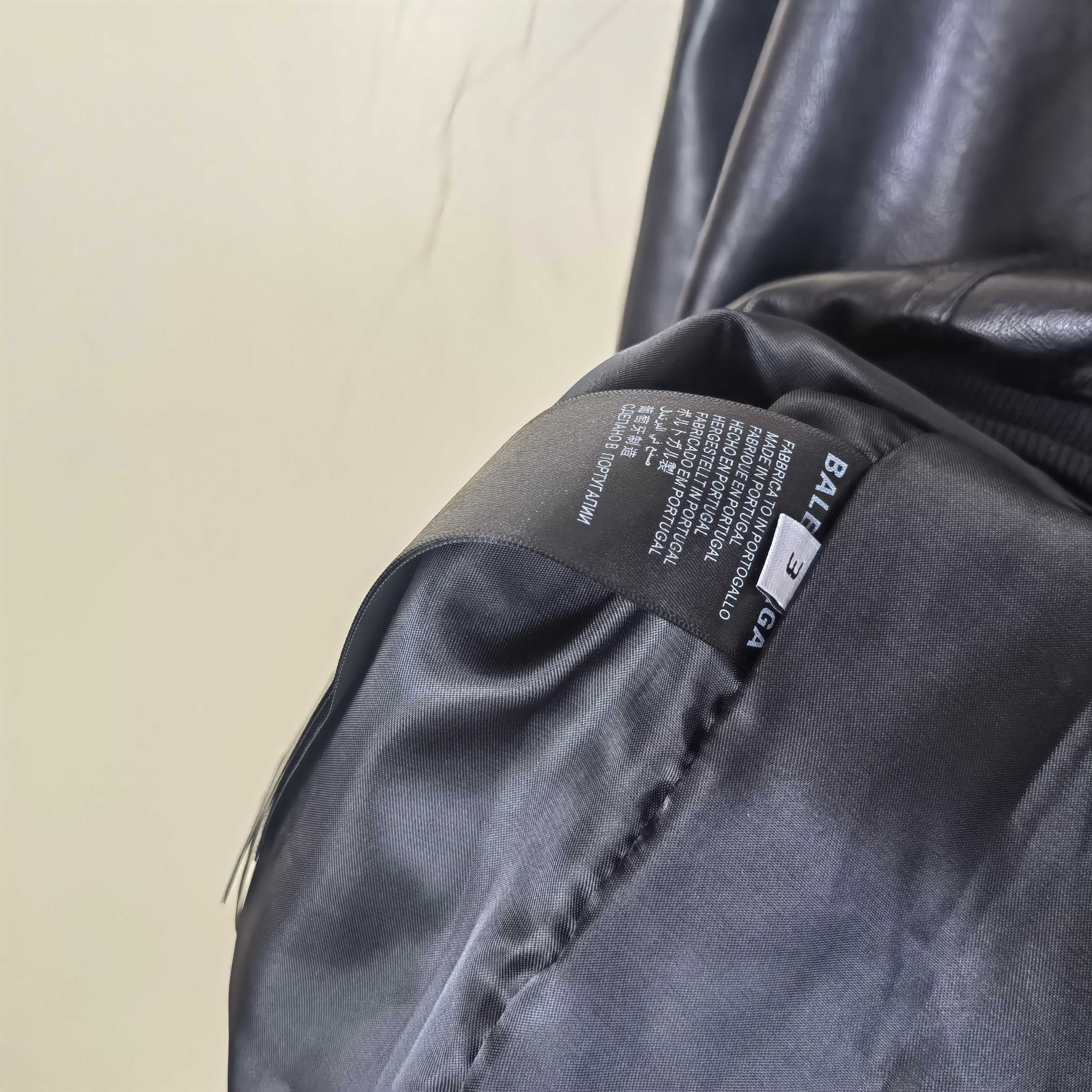 Embroidered Round Patch Bomber Jacket