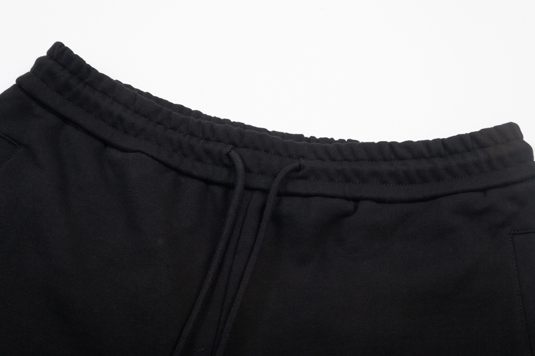 Double G Embroidery Side Stripe Shorts