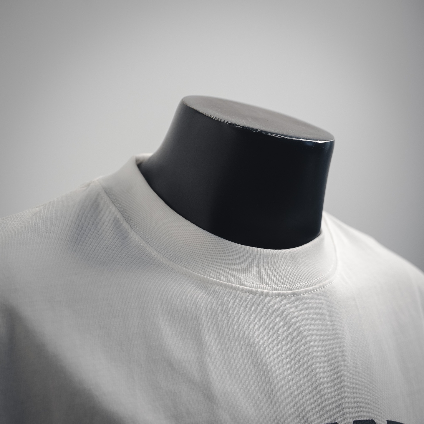 25SS Graffiti 4G Print Short-Sleeve T-Shirt