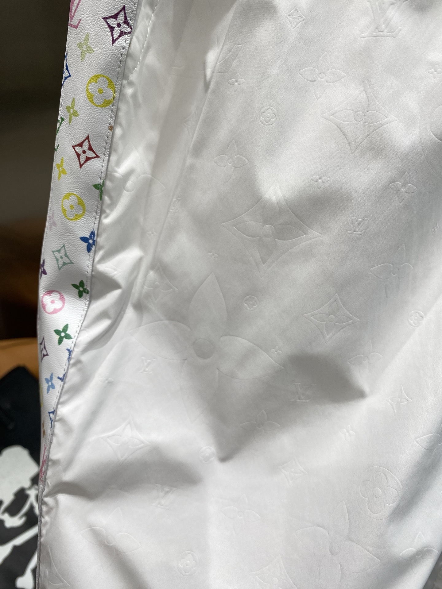 Side White Printed Shorts