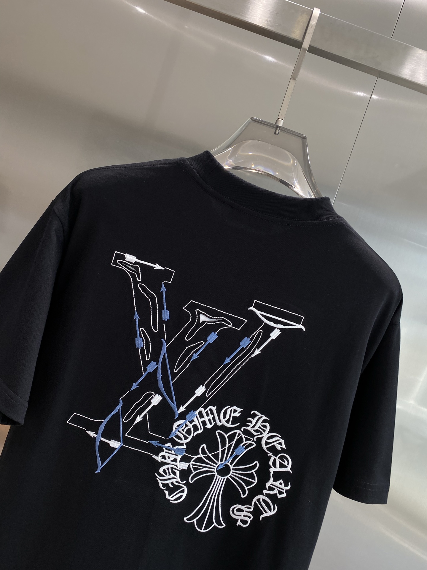 Embroidery Pattern T-Shirt