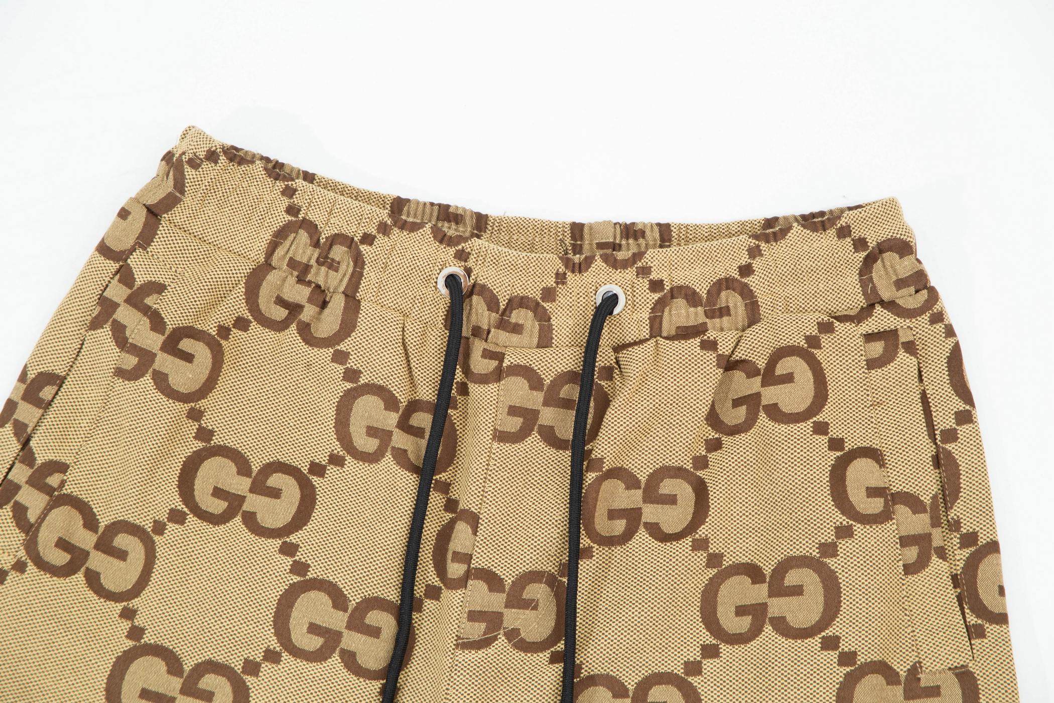 Classic Waist Stretch Shorts