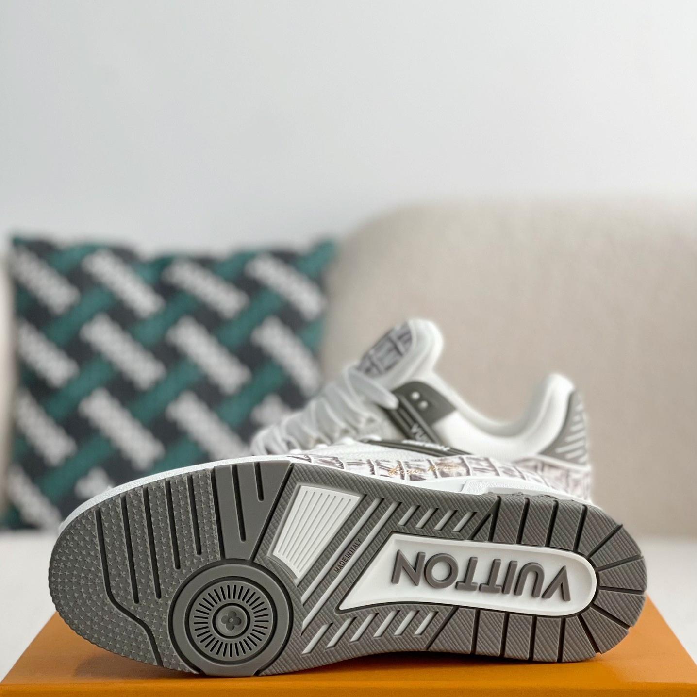 Crocodile Scale Sneakers